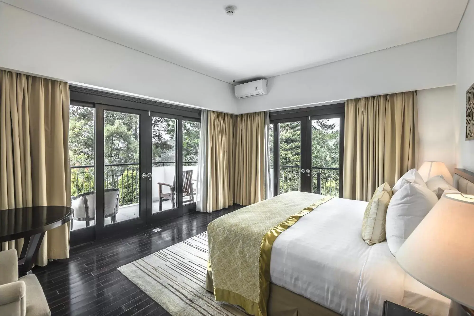Suite with Lake View in Lido Lake Resort by MNC Hotel