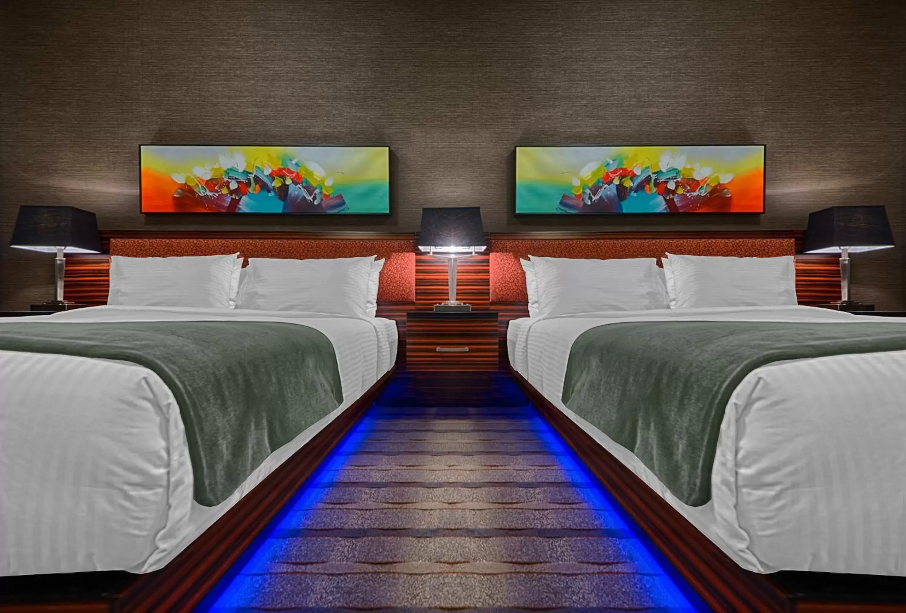 Queen Room with Two Queen Beds in Hotel Clique Calgary Airport Queen Room with Two Queen Beds in Hotel Clique Calgary Airport