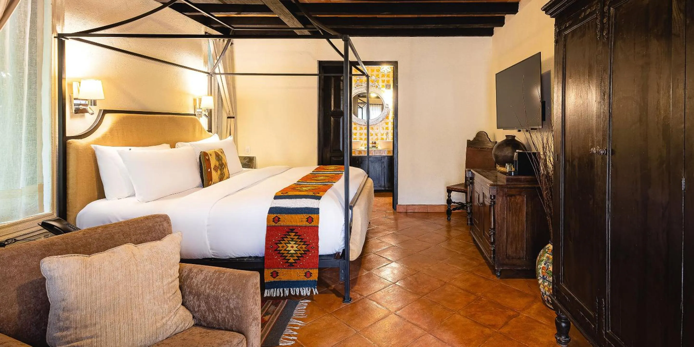 Photo of the whole room, Bed in Hacienda El Santuario San Miguel de Allende