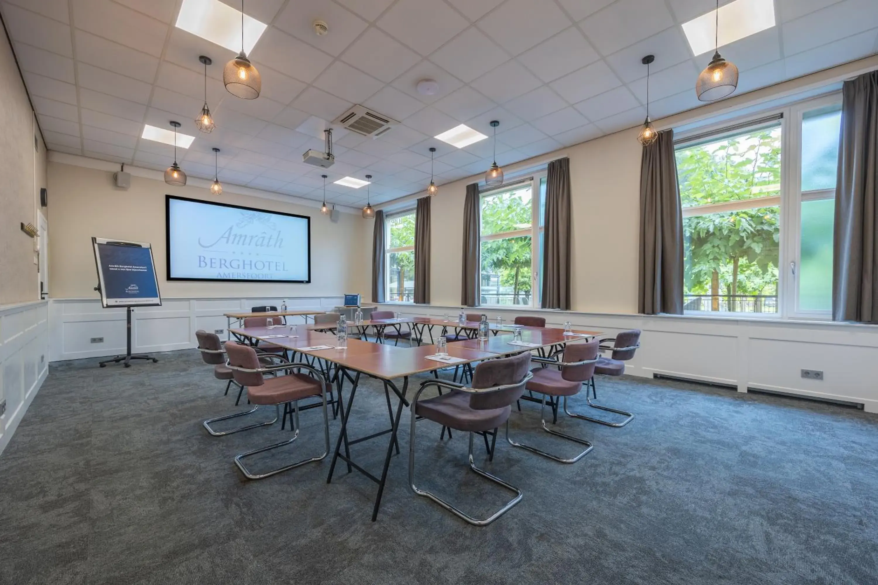 Meeting/conference room in Amrâth Berghotel Amersfoort, BW Signature Collection