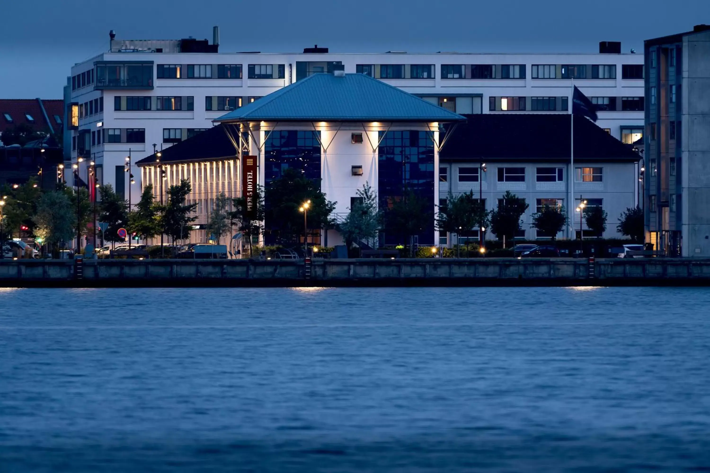 Property building in Pier 5 Hotel Property building in Pier 5 Hotel