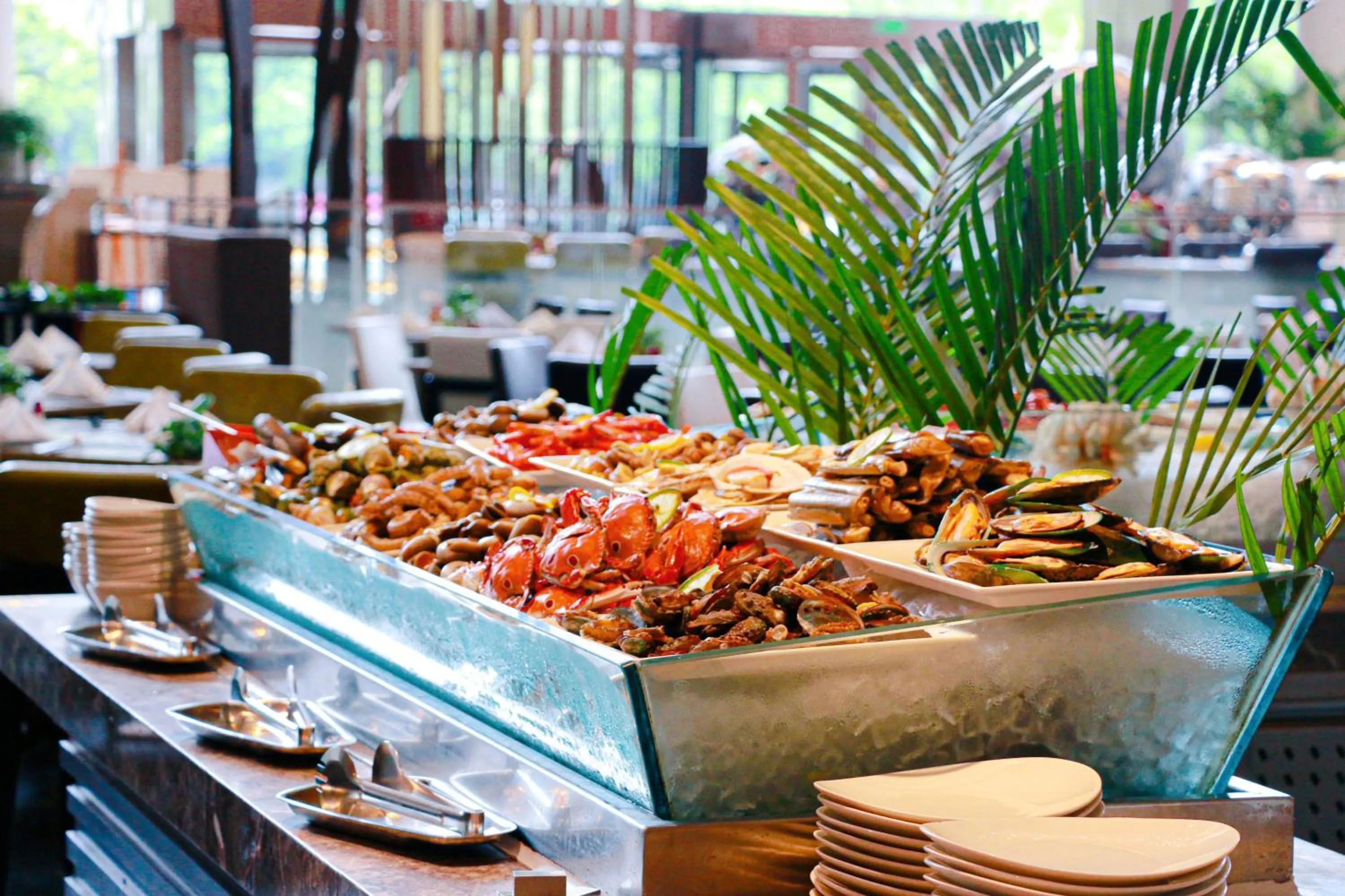 Restaurant/places to eat in Crowne Plaza Chengdu Wenjiang by IHG