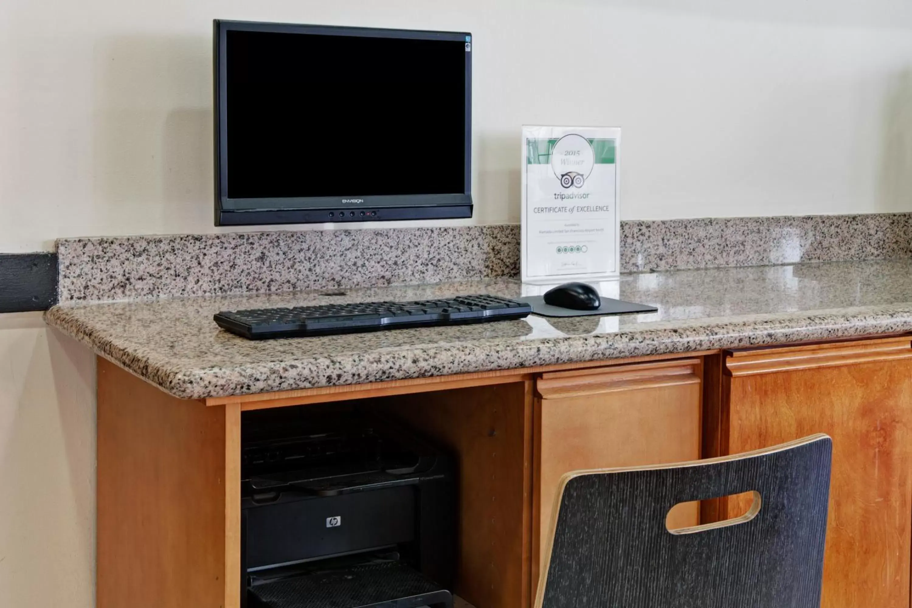 Business facilities, TV/Entertainment Center in Ramada Limited and Suites San Francisco Airport