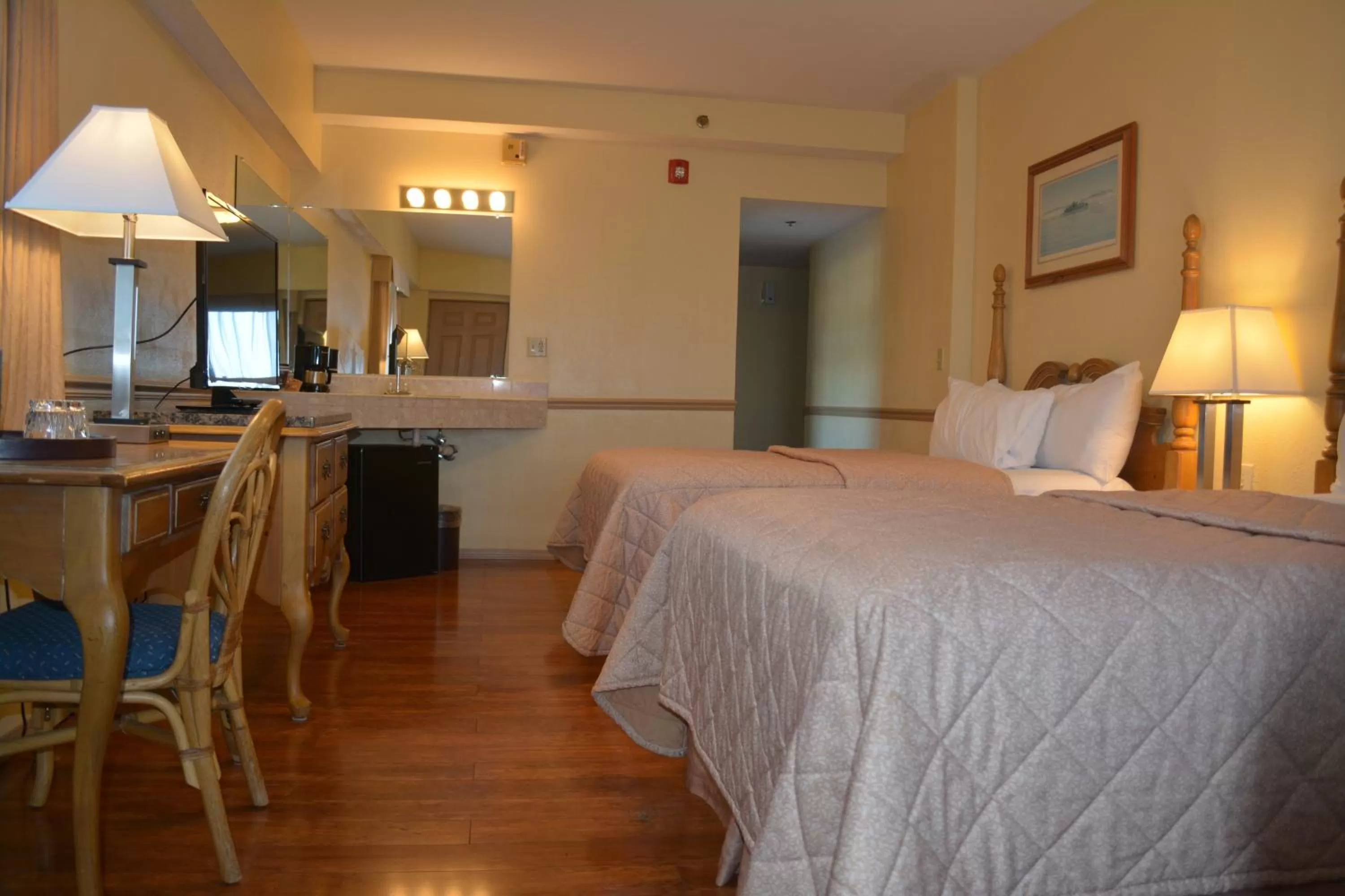 Riveredge Resort Hotel