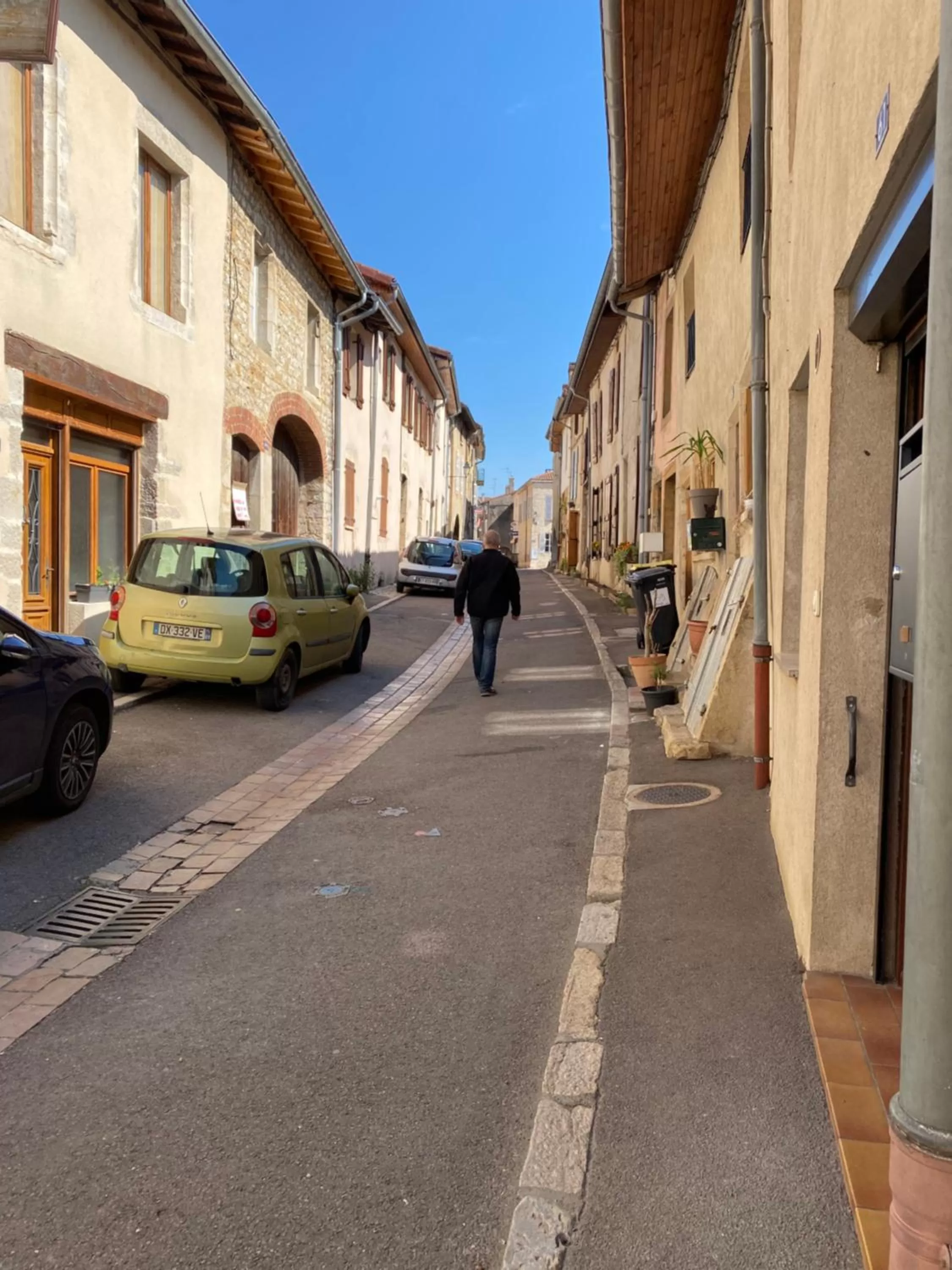 Neighbourhood in Logis Hôtel Vuillot