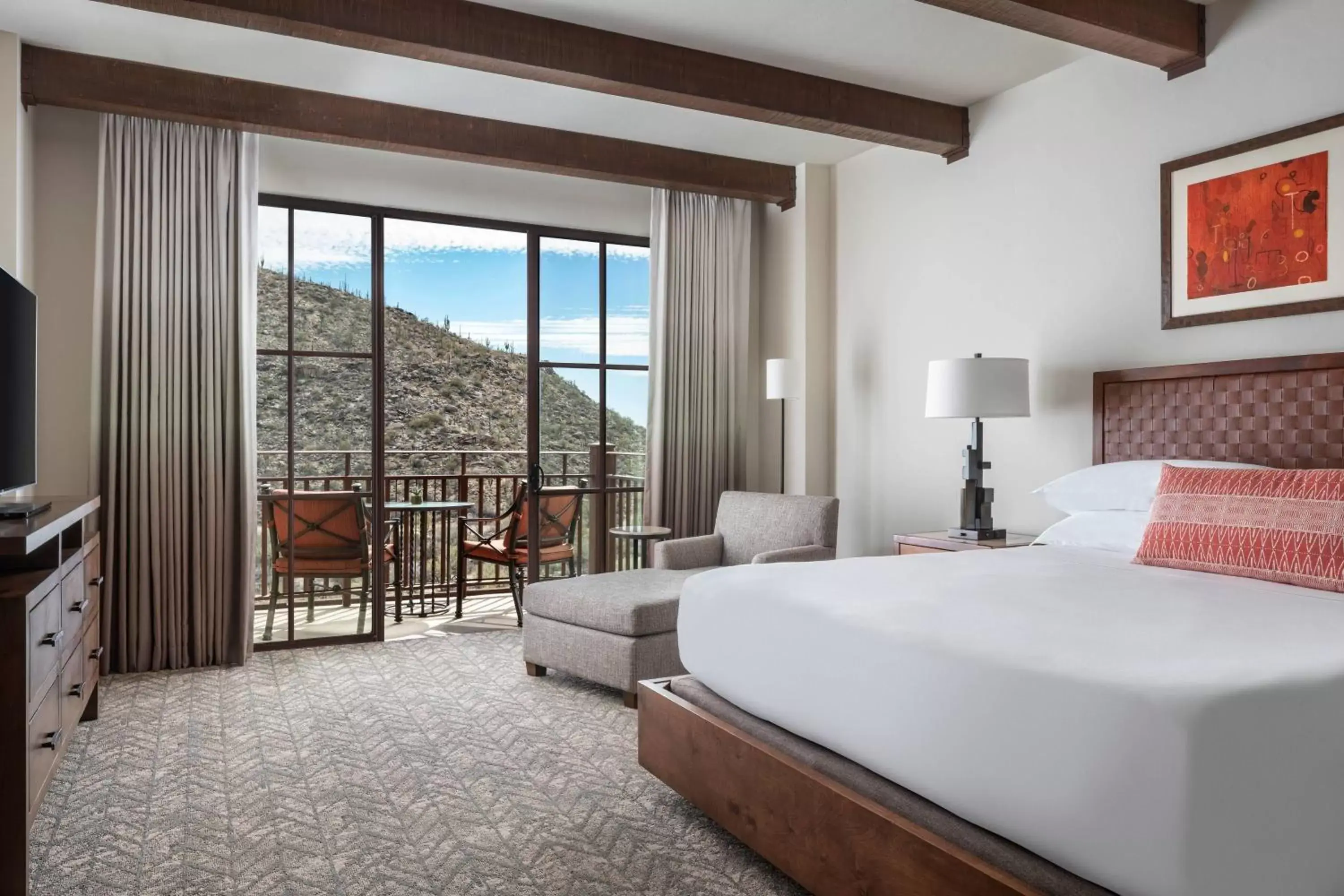 Bedroom in The Ritz-Carlton, Dove Mountain