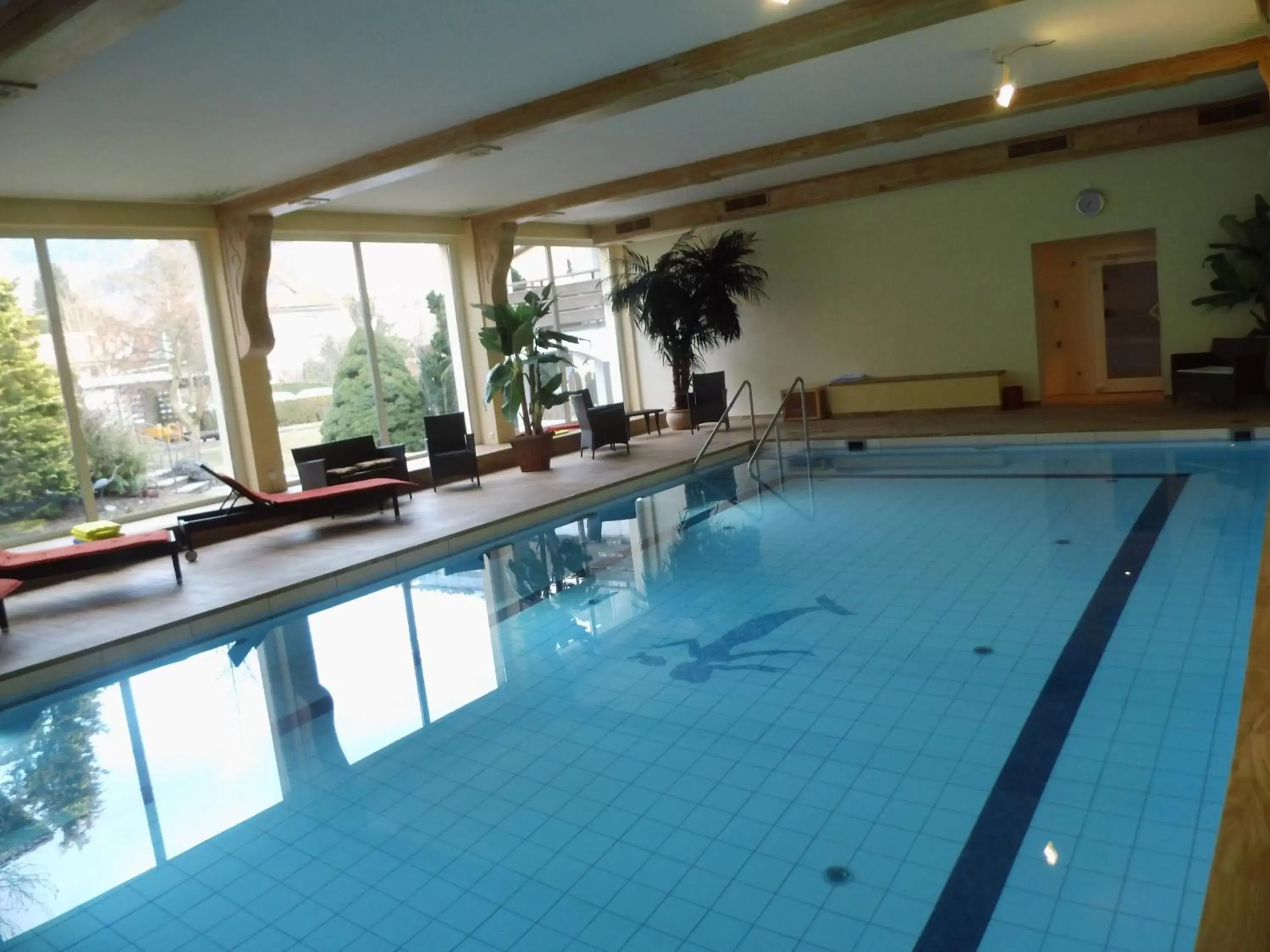 Swimming Pool in Parkhotel Weber-Müller