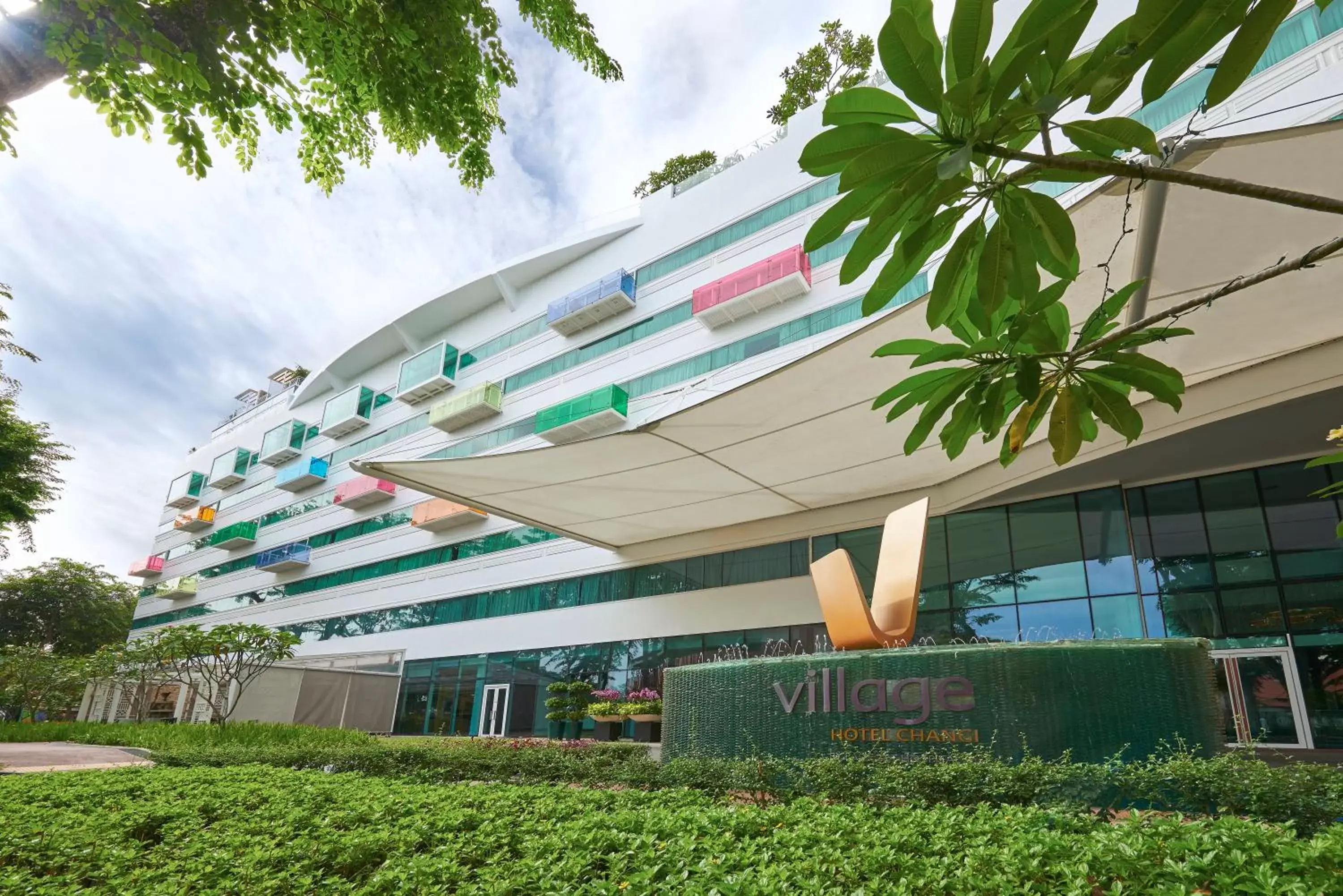 Facade/entrance, Property Building in Village Hotel Changi by Far East Hospitality