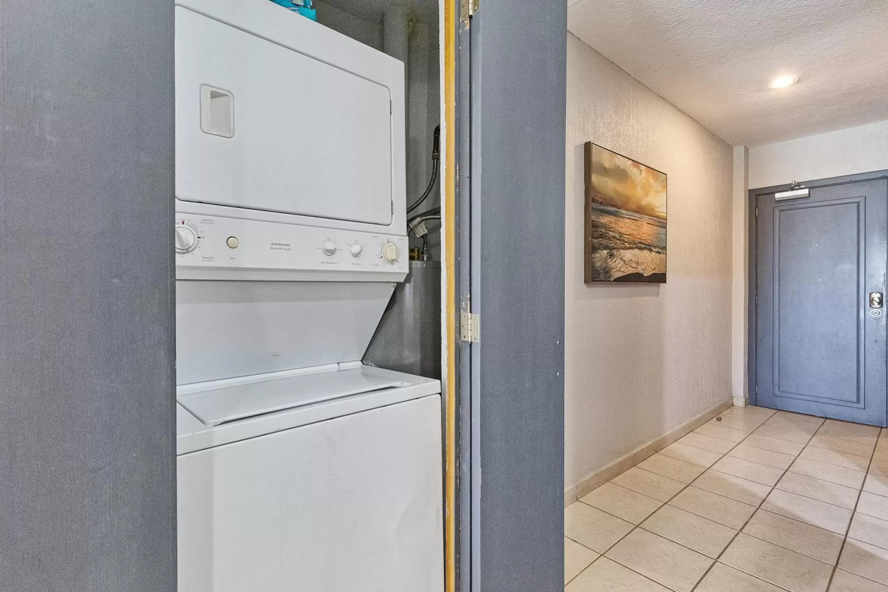 washing machine in Sonoran Sea 310-W - Modern 1 bedroom