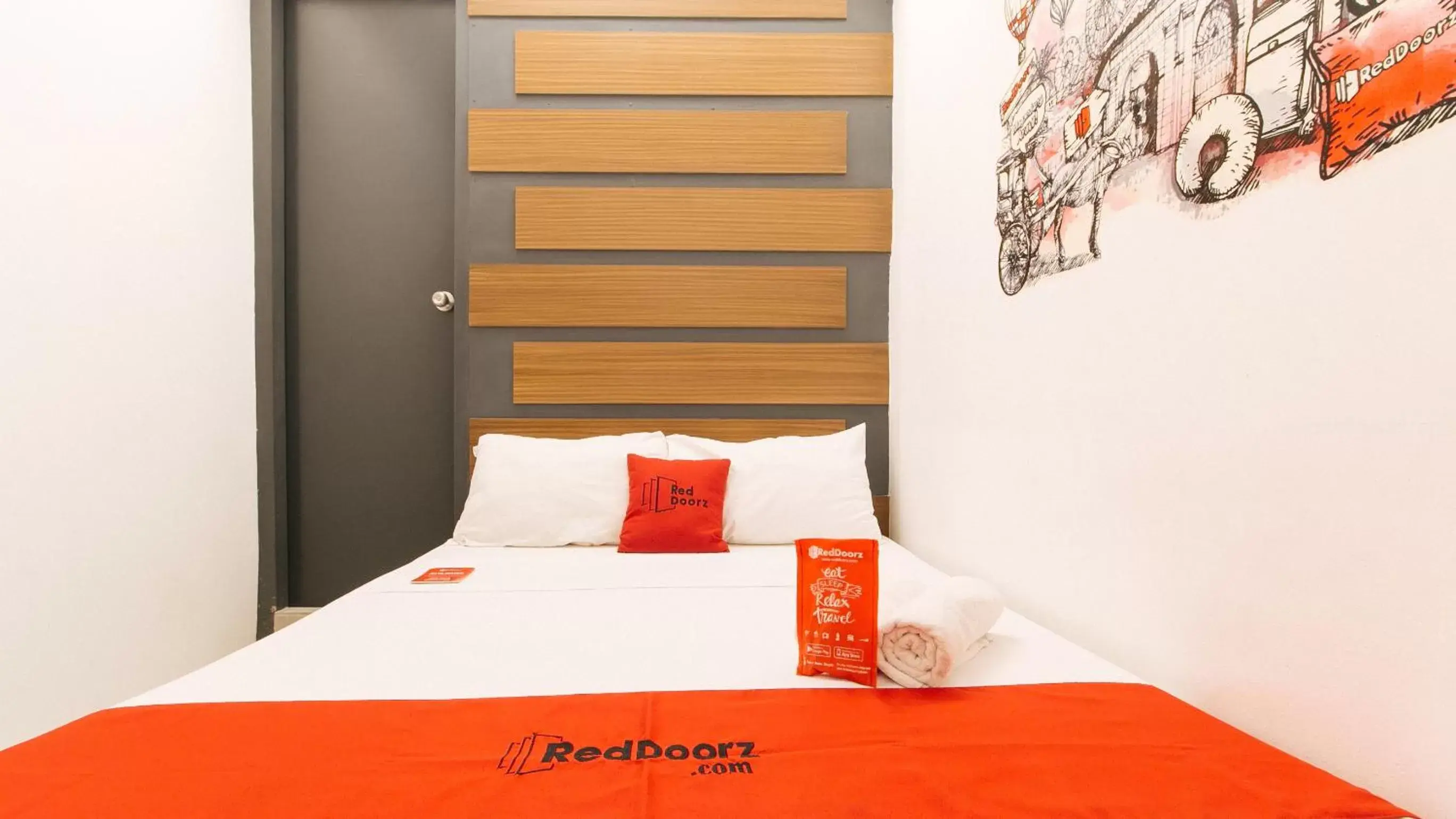 Bedroom in RedDoorz near Fishermall Quezon City