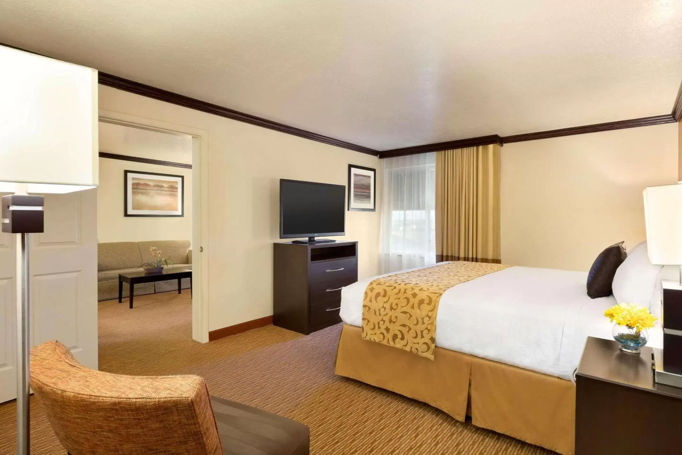 Bedroom, Bed in Park Inn by Radisson Salt Lake City -Midvale