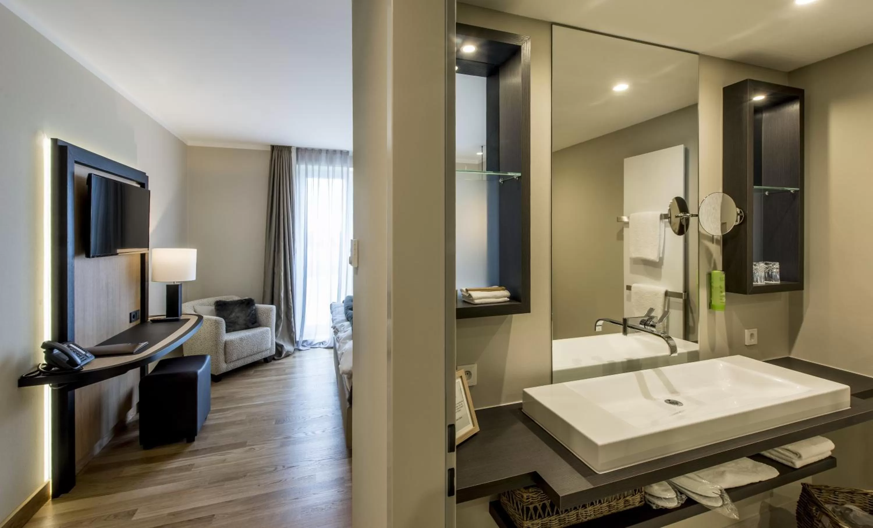 Photo of the whole room in Hofhotel Grothues-Potthoff