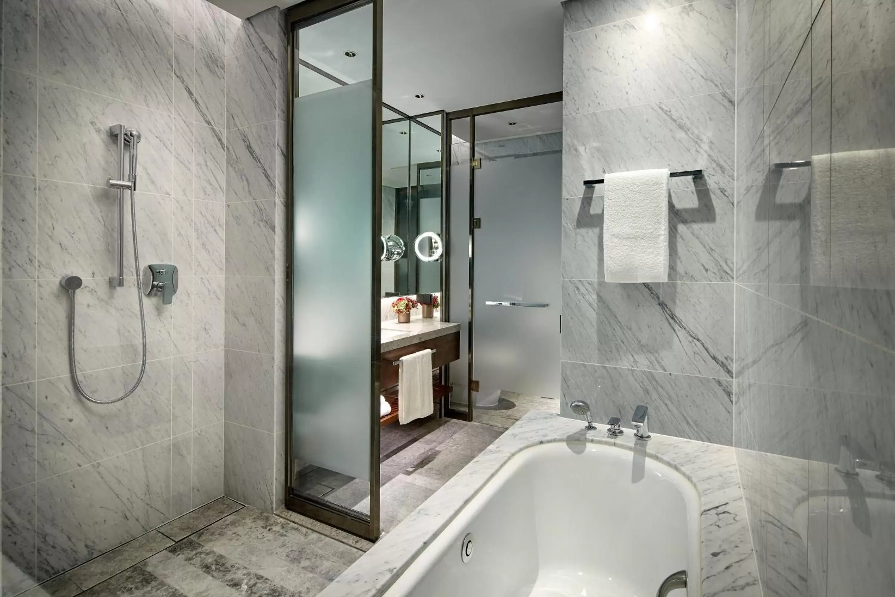 Bathroom in Lotte Hotel Seoul Executive Tower