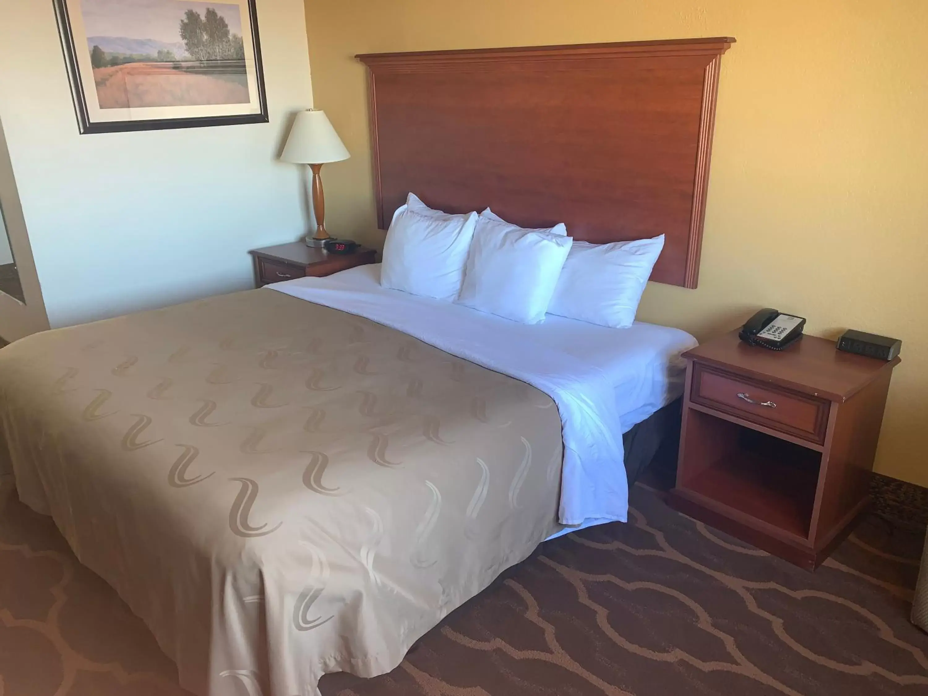 King Room - Accessible/Non-Smoking in Quality Inn