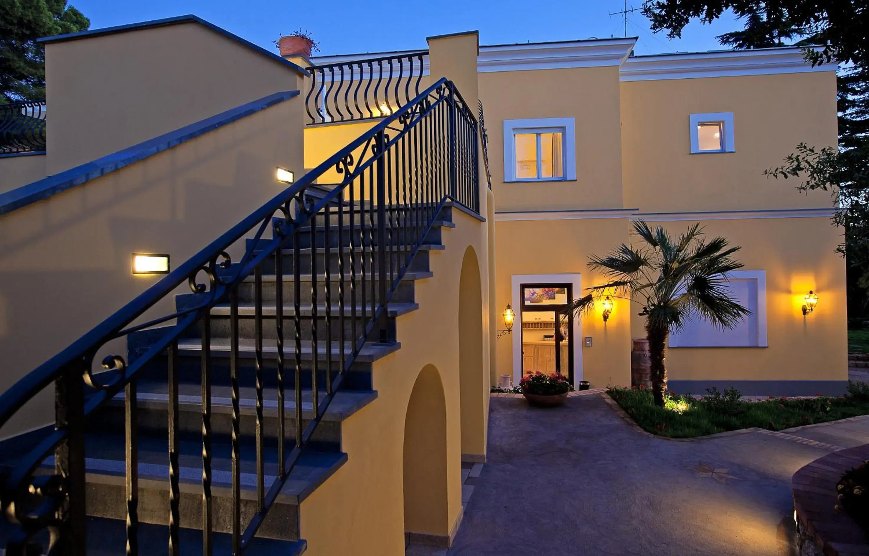 Facade/entrance, Property Building in Hotel Villa Ceselle