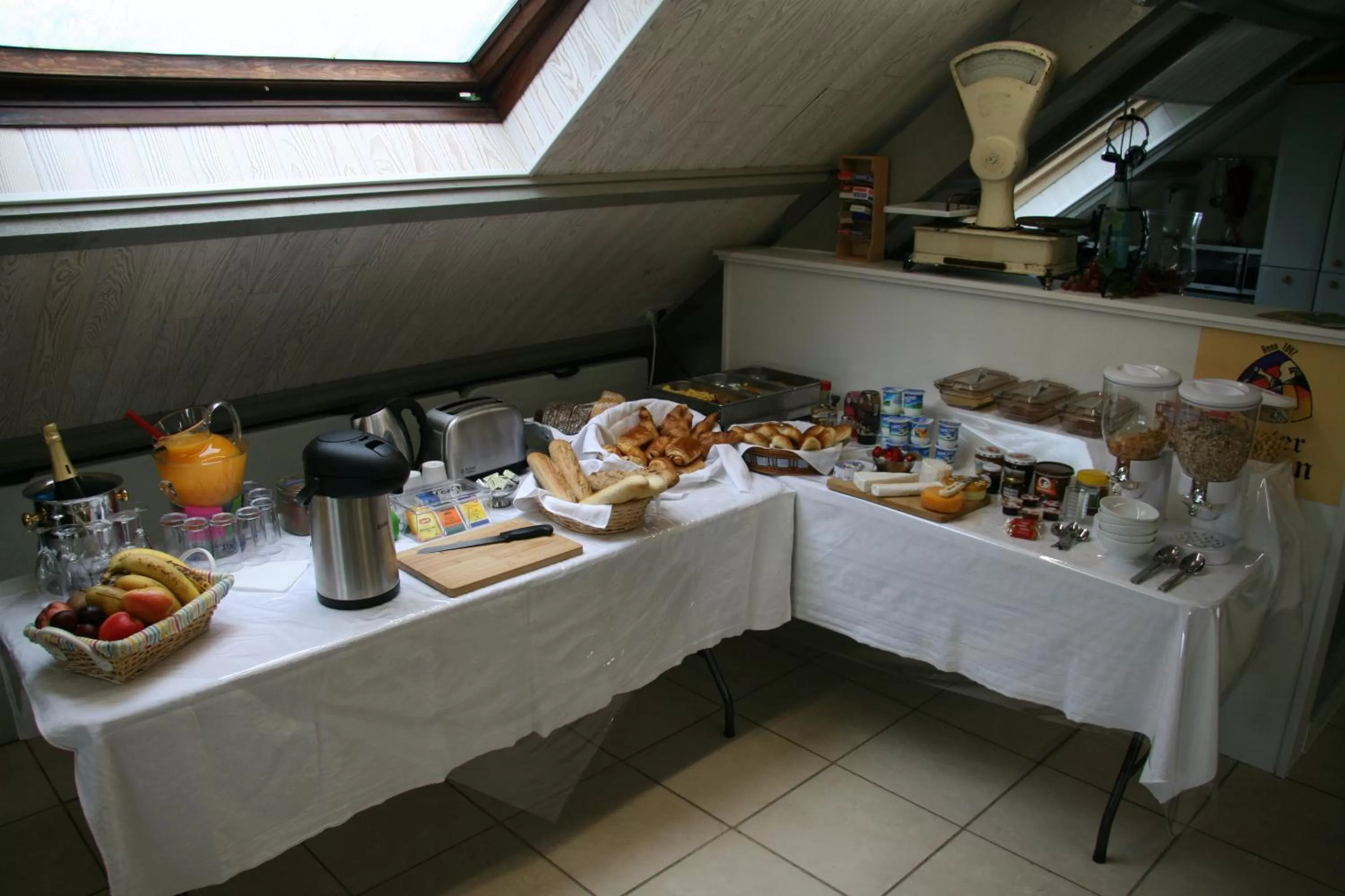 Buffet breakfast in B&B Aalsters-genot