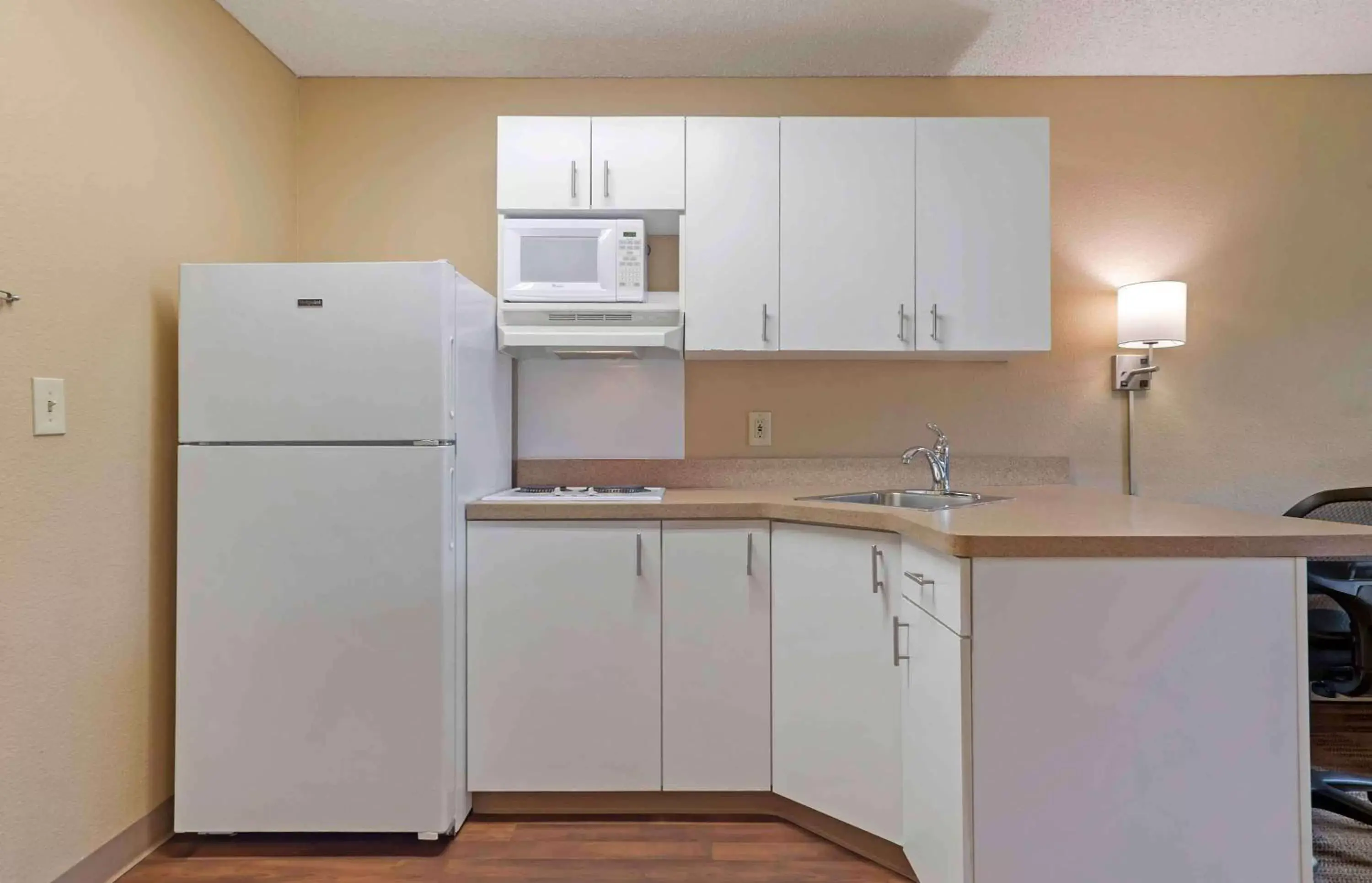Bedroom, Kitchen/Kitchenette in Extended Stay America Suites - San Diego - Oceanside