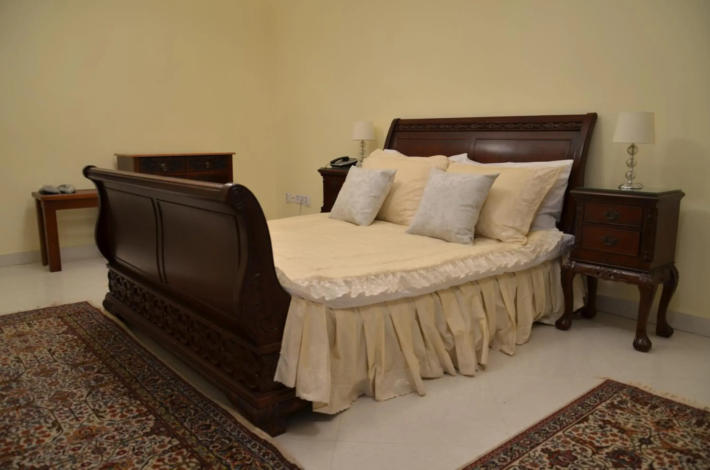 Bed in Garni Hotel Helvetia