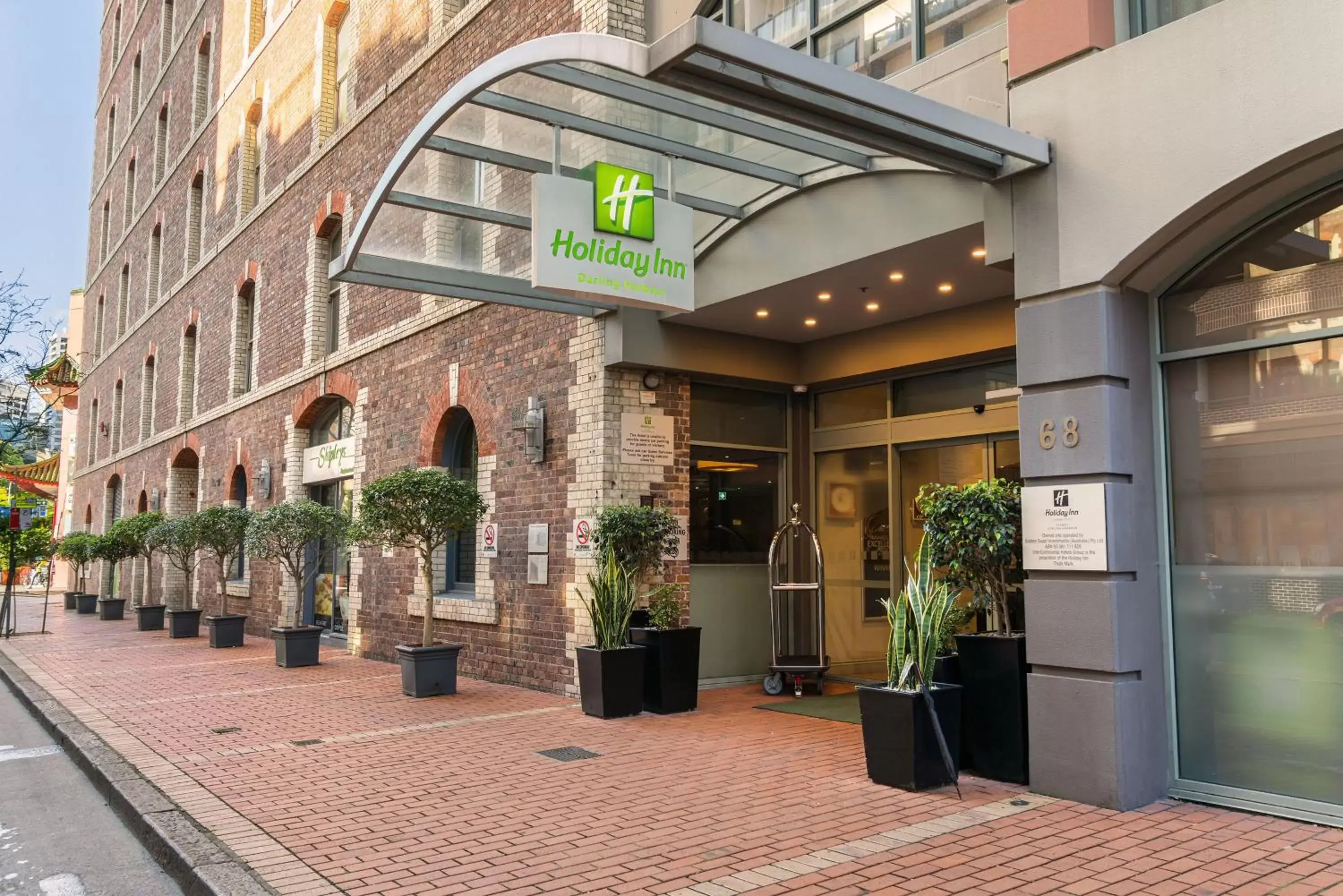 Property building in Holiday Inn Darling Harbour, an IHG Hotel