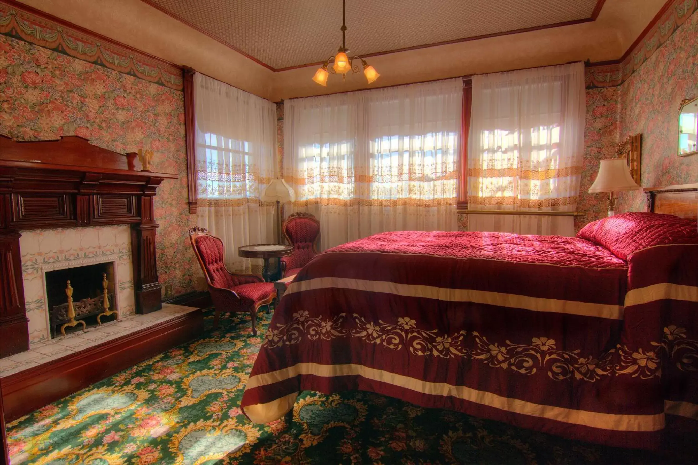 Bedroom, Bed in Gingerbread Mansion