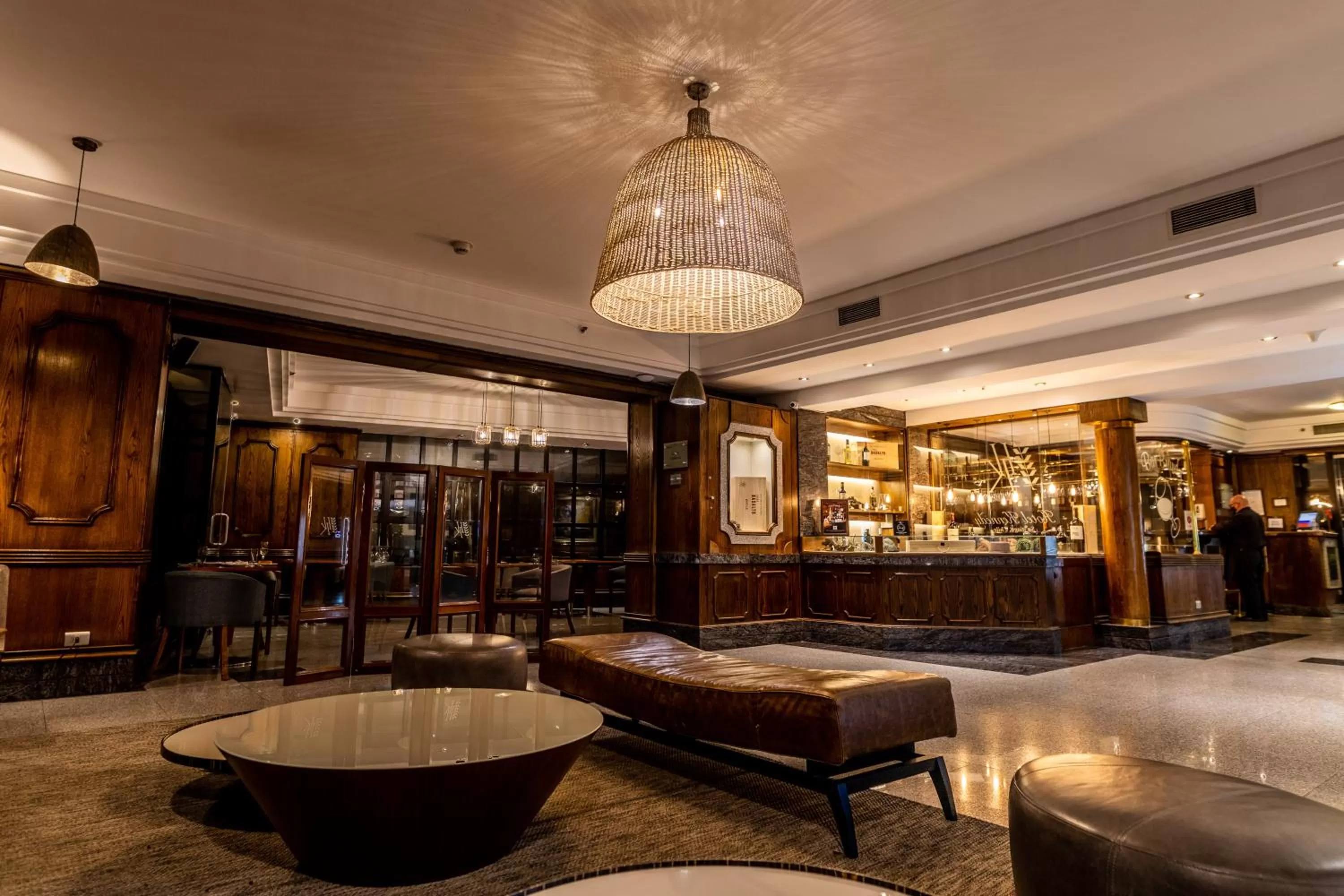 Lobby or reception in Wyndham Garden Santiago Kennedy