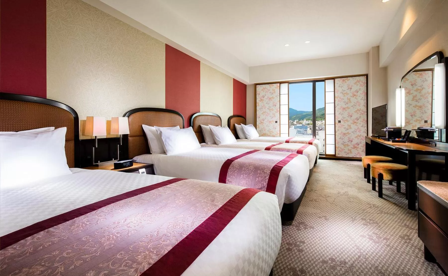 Bed in RIHGA Royal Hotel Kyoto