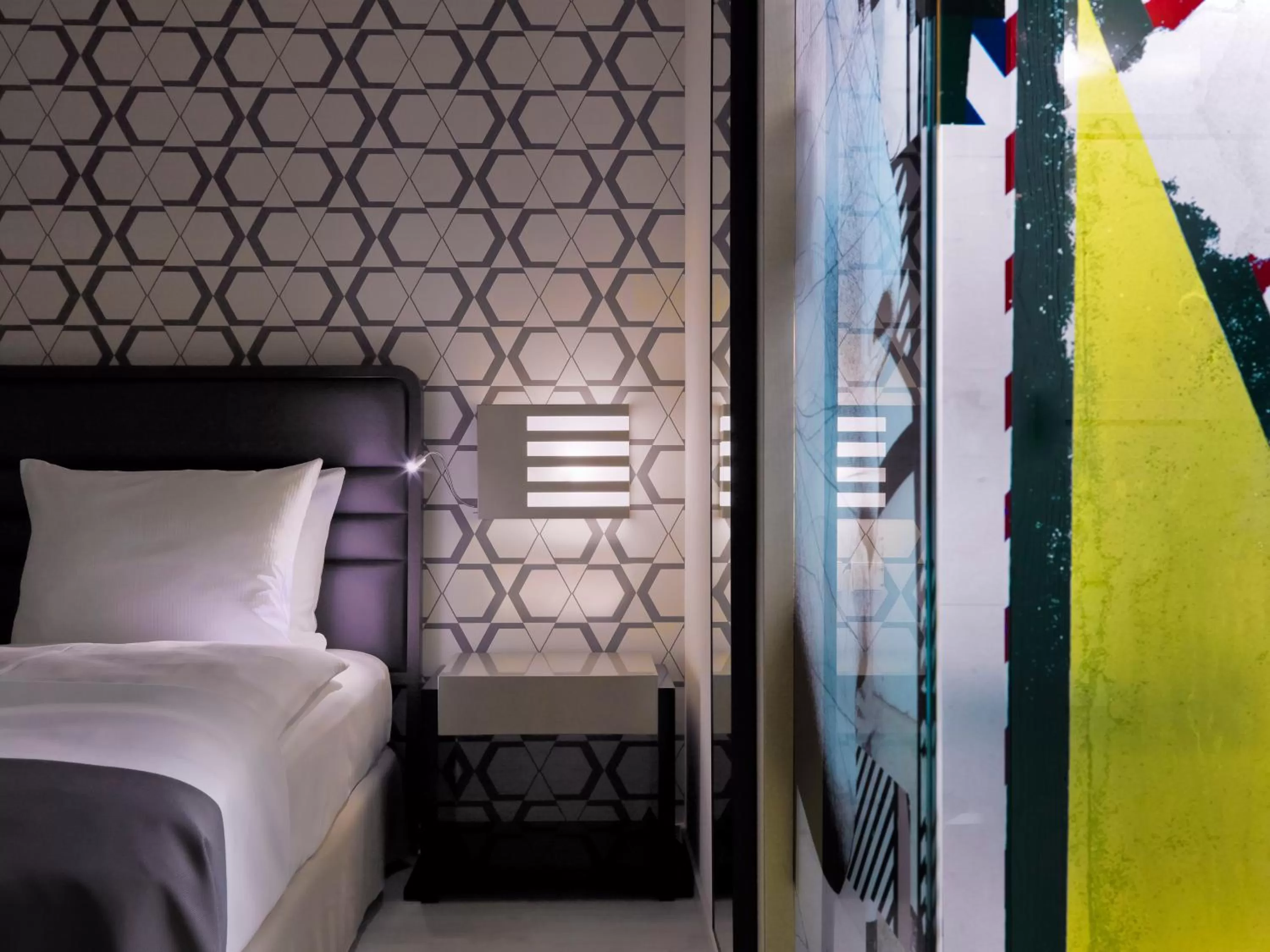 Bed in H10 Berlin Ku'Damm