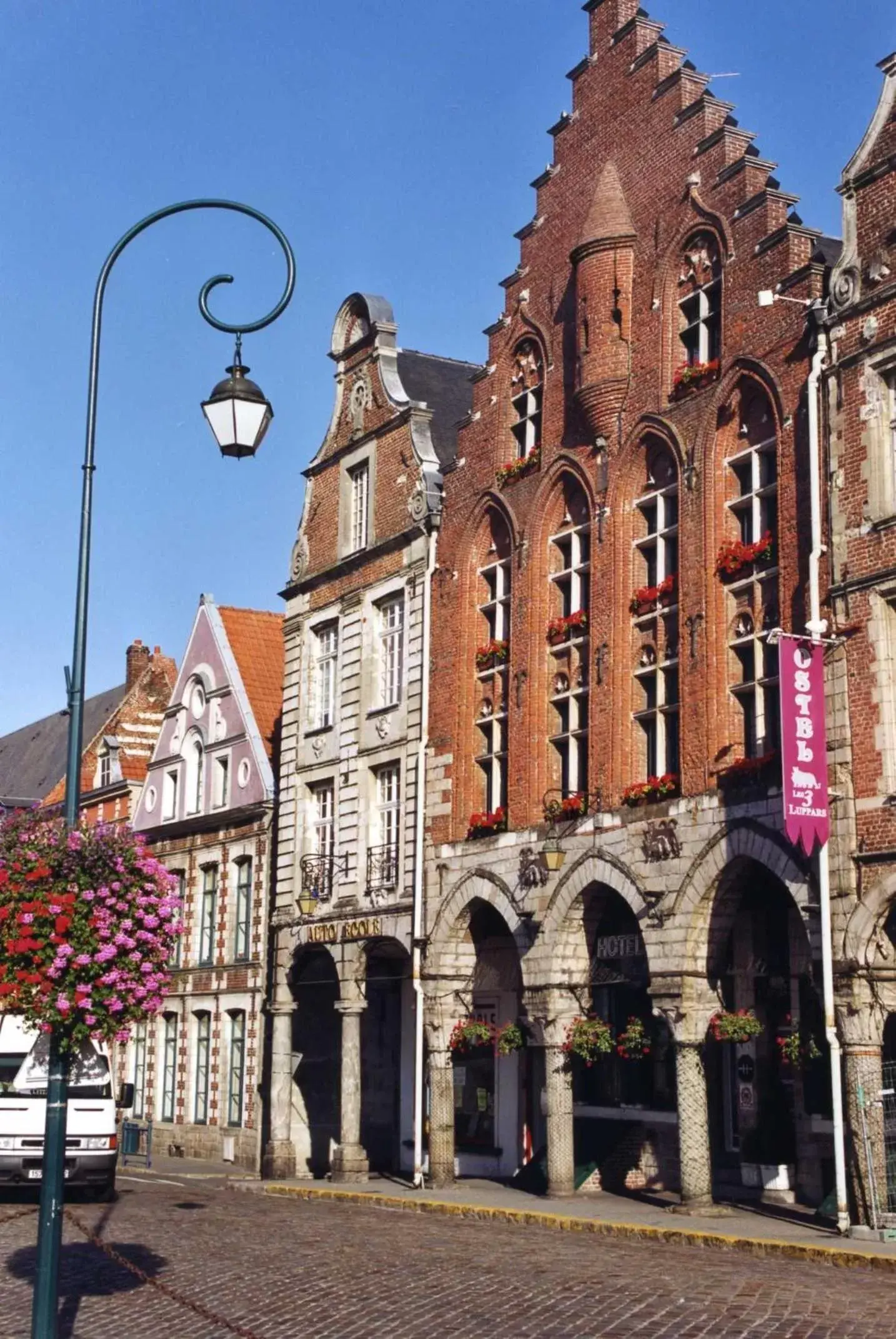 Facade/entrance, Property Building in Hôtel Les Trois Luppars