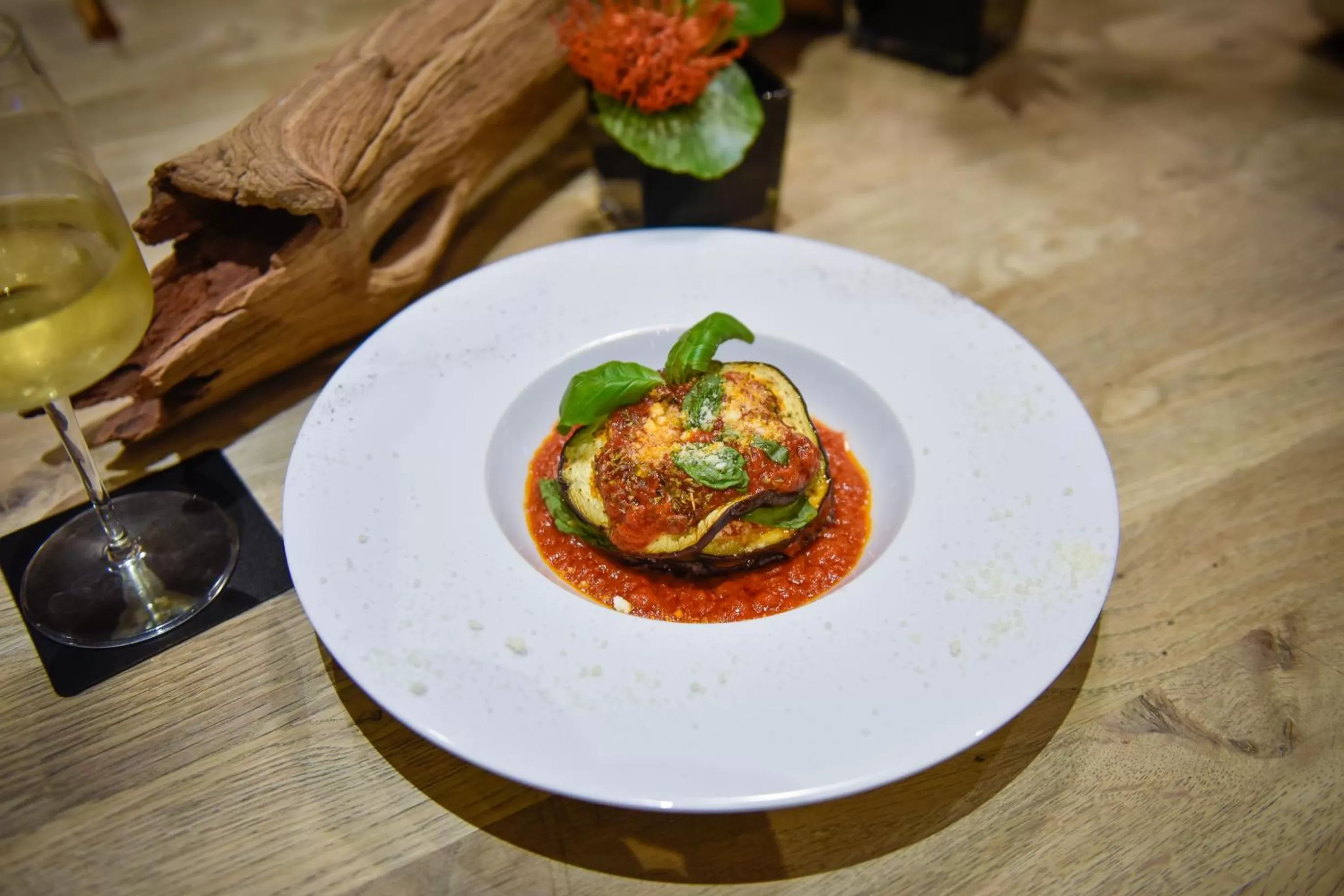 Restaurant/places to eat in Hotel Pulitzer