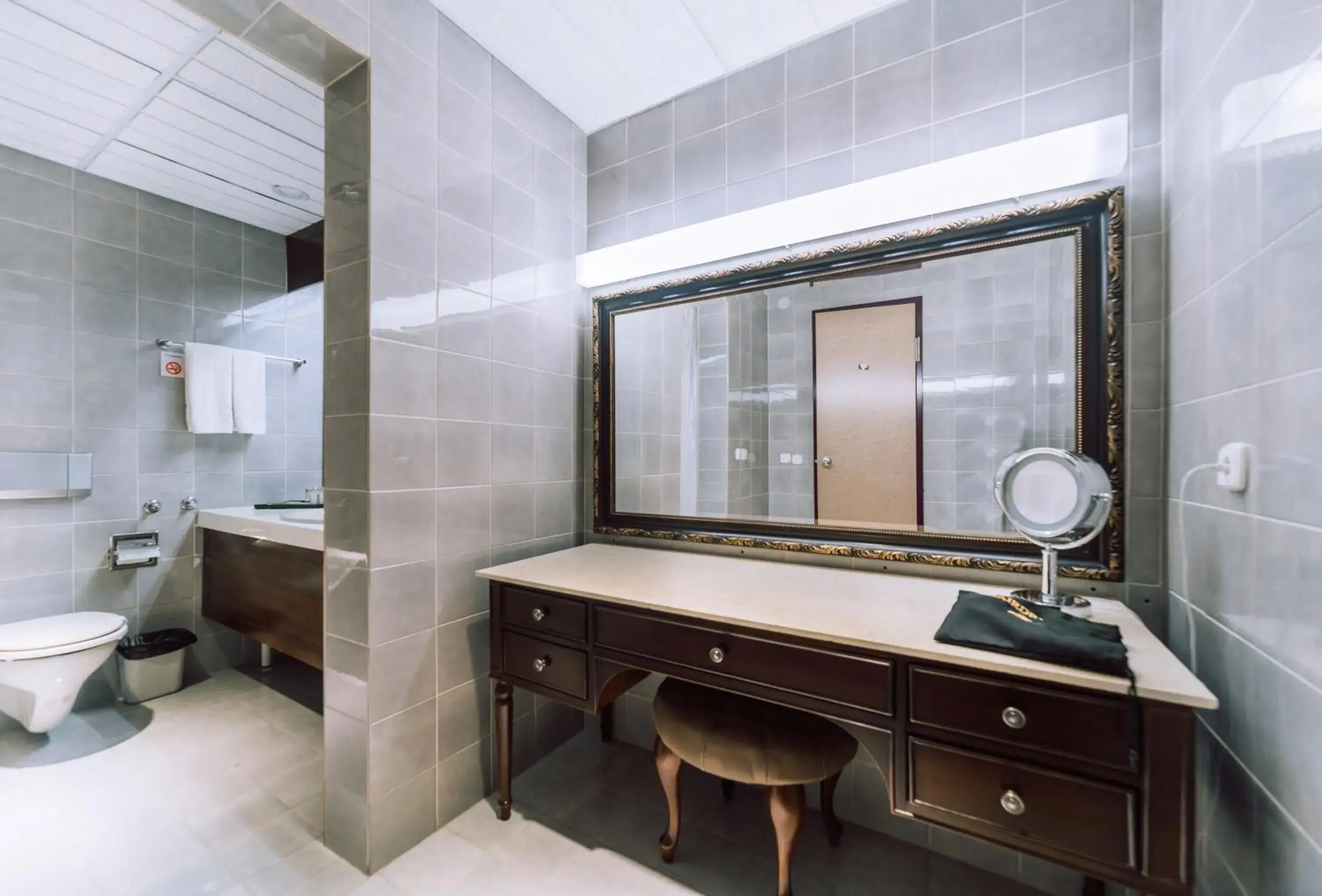 Bathroom in Chinggis Khaan Hotel