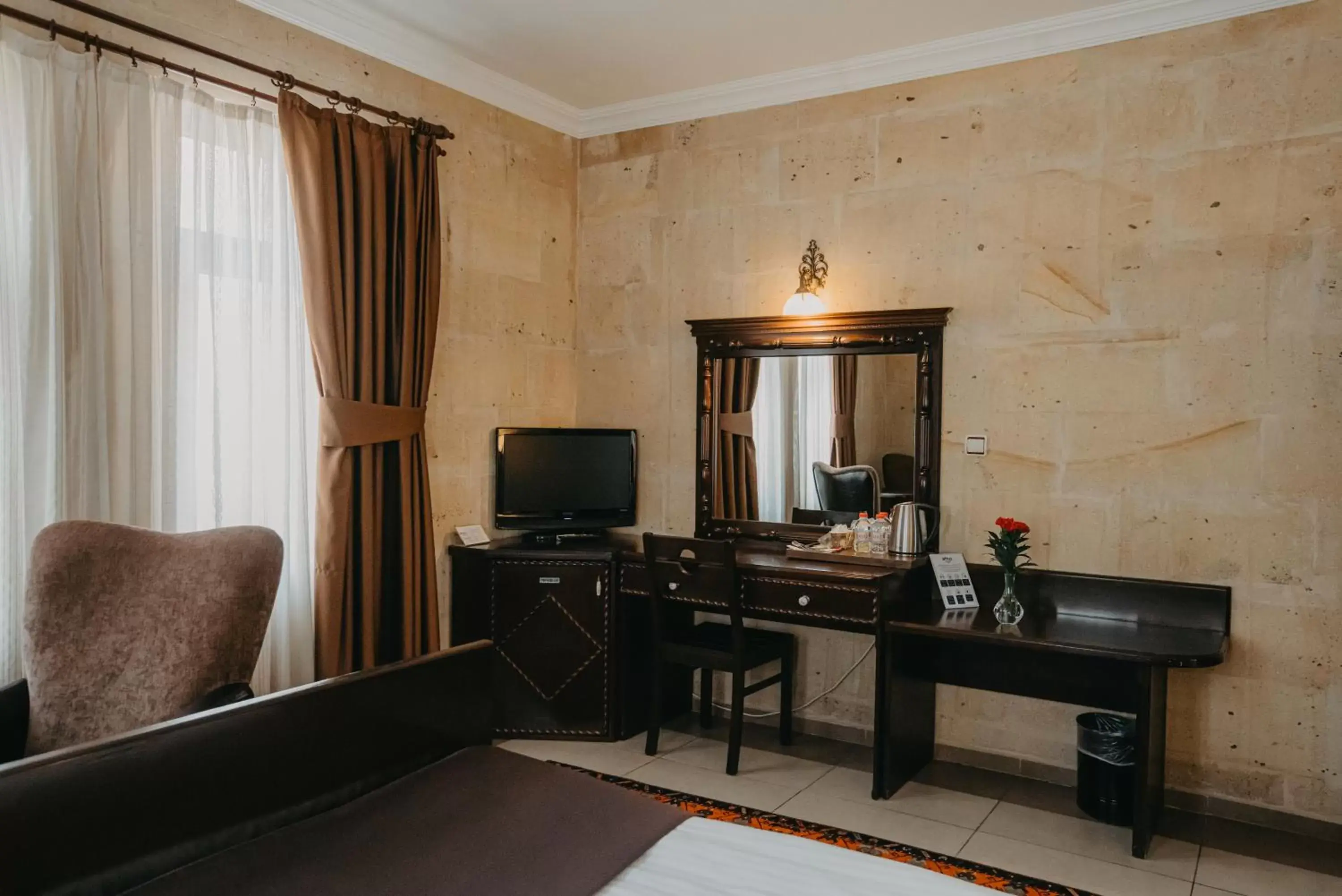 Massage, TV/Entertainment Center in Royal Stone Houses - Goreme