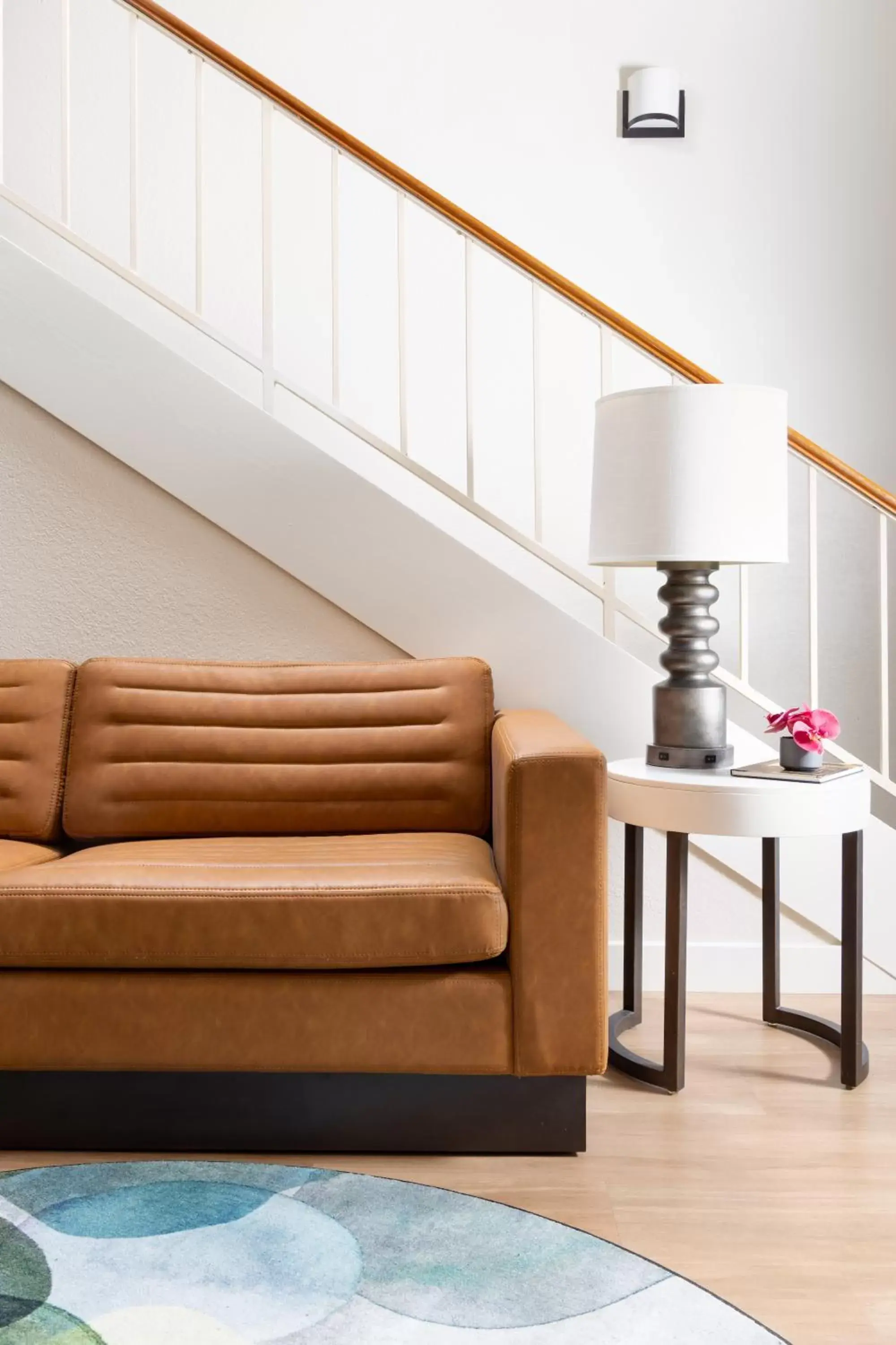 Living room, Seating Area in The Anza-a Calabasas Hotel