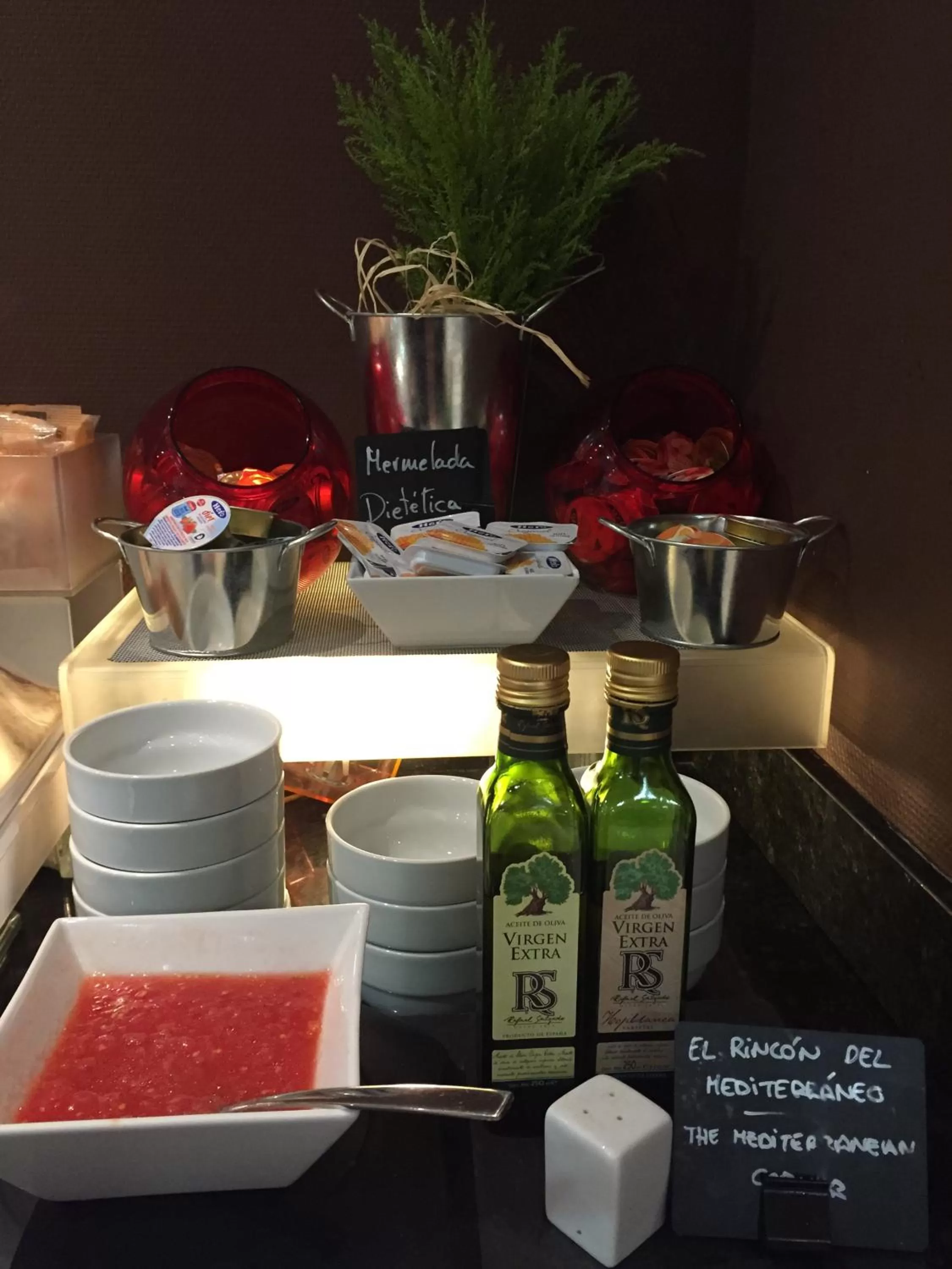 Buffet breakfast in Hotel Madrid Centro, Affiliated by Meliá