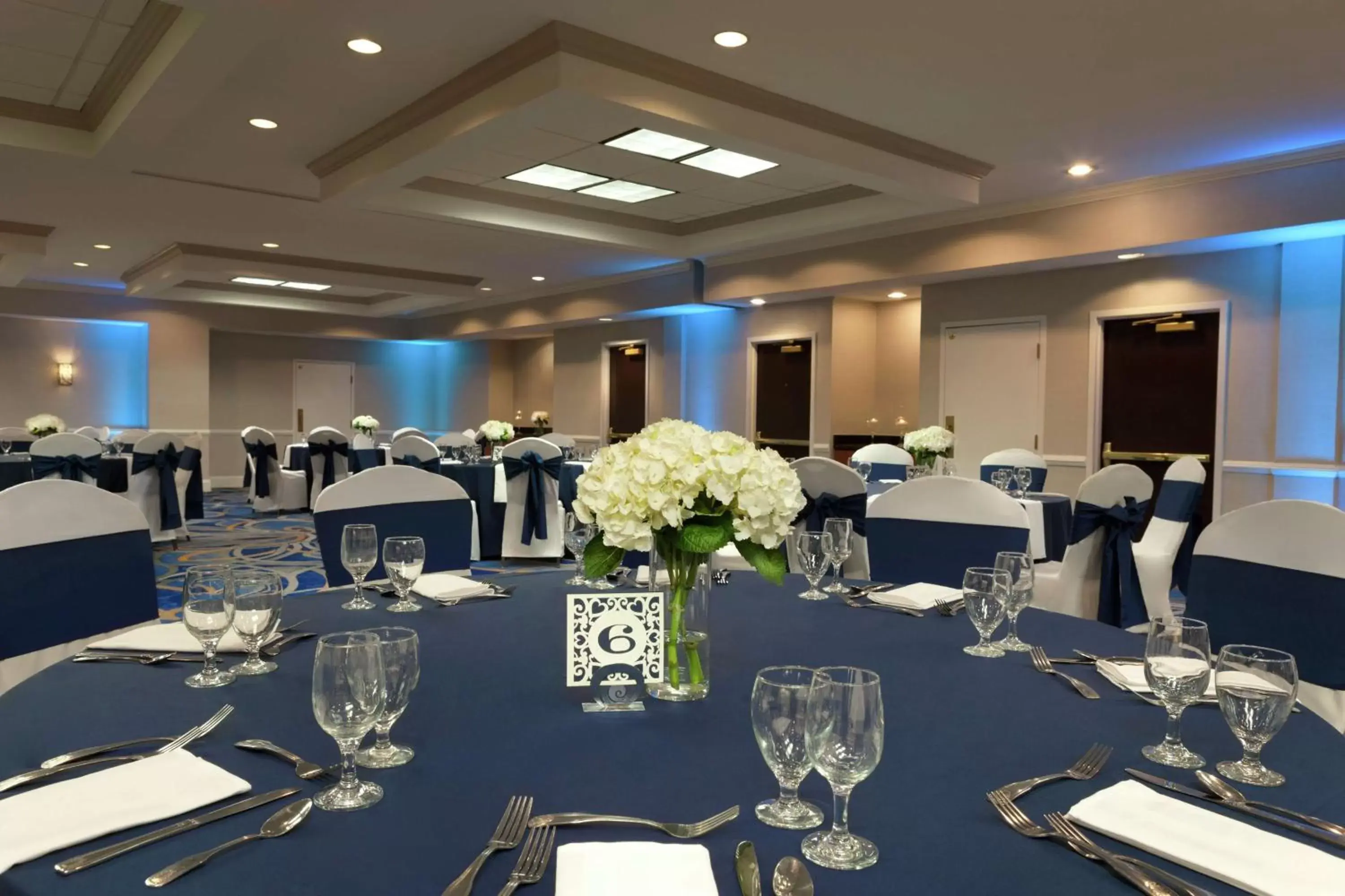 Meeting/conference room, Restaurant/Places to Eat in DoubleTree by Hilton Hotel Annapolis