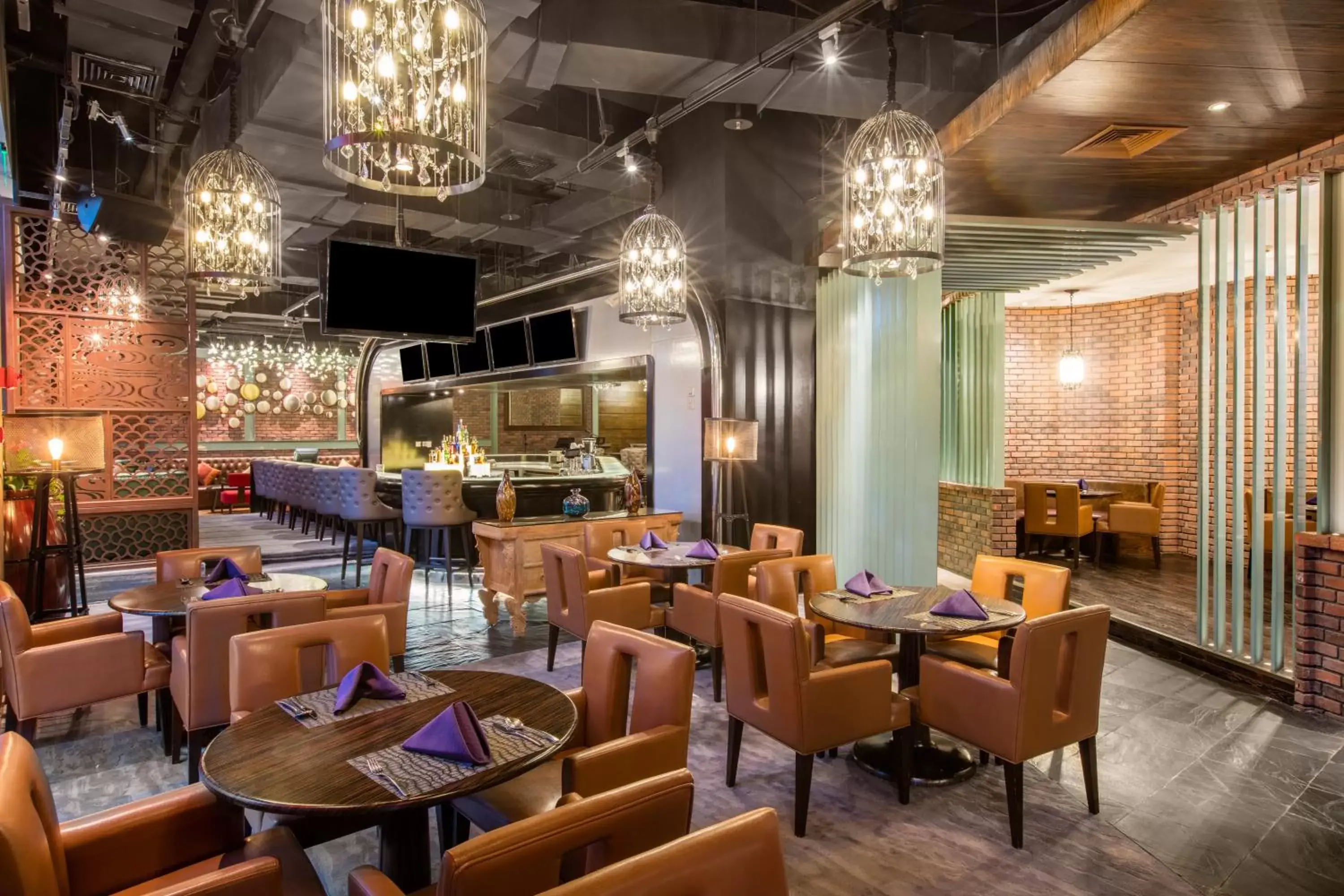 Restaurant/places to eat in Crowne Plaza Nanjing Jiangning by IHG Restaurant/places to eat in Crowne Plaza Nanjing Jiangning by IHG