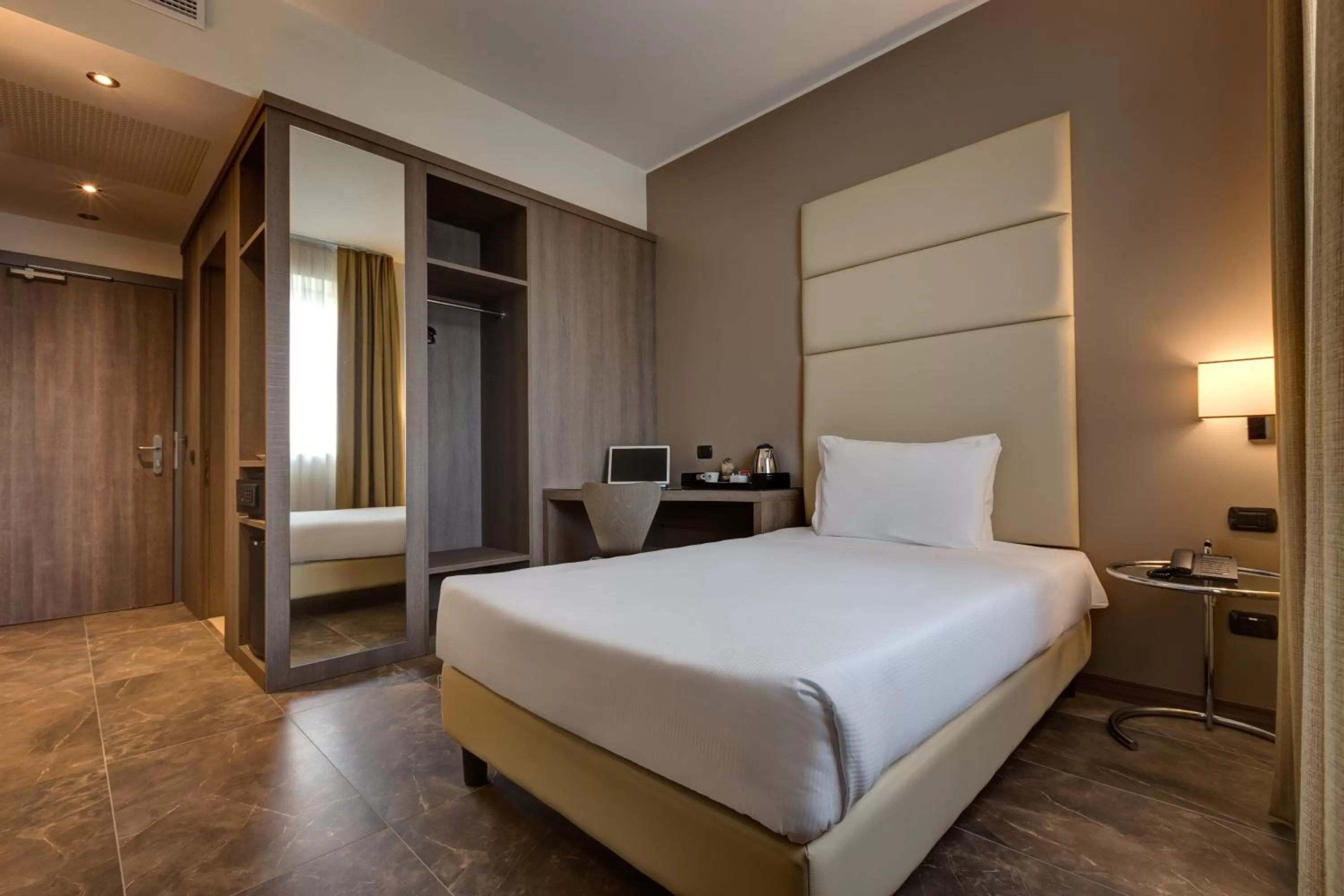 Photo of the whole room, Bed in Klima Hotel Milano Fiere