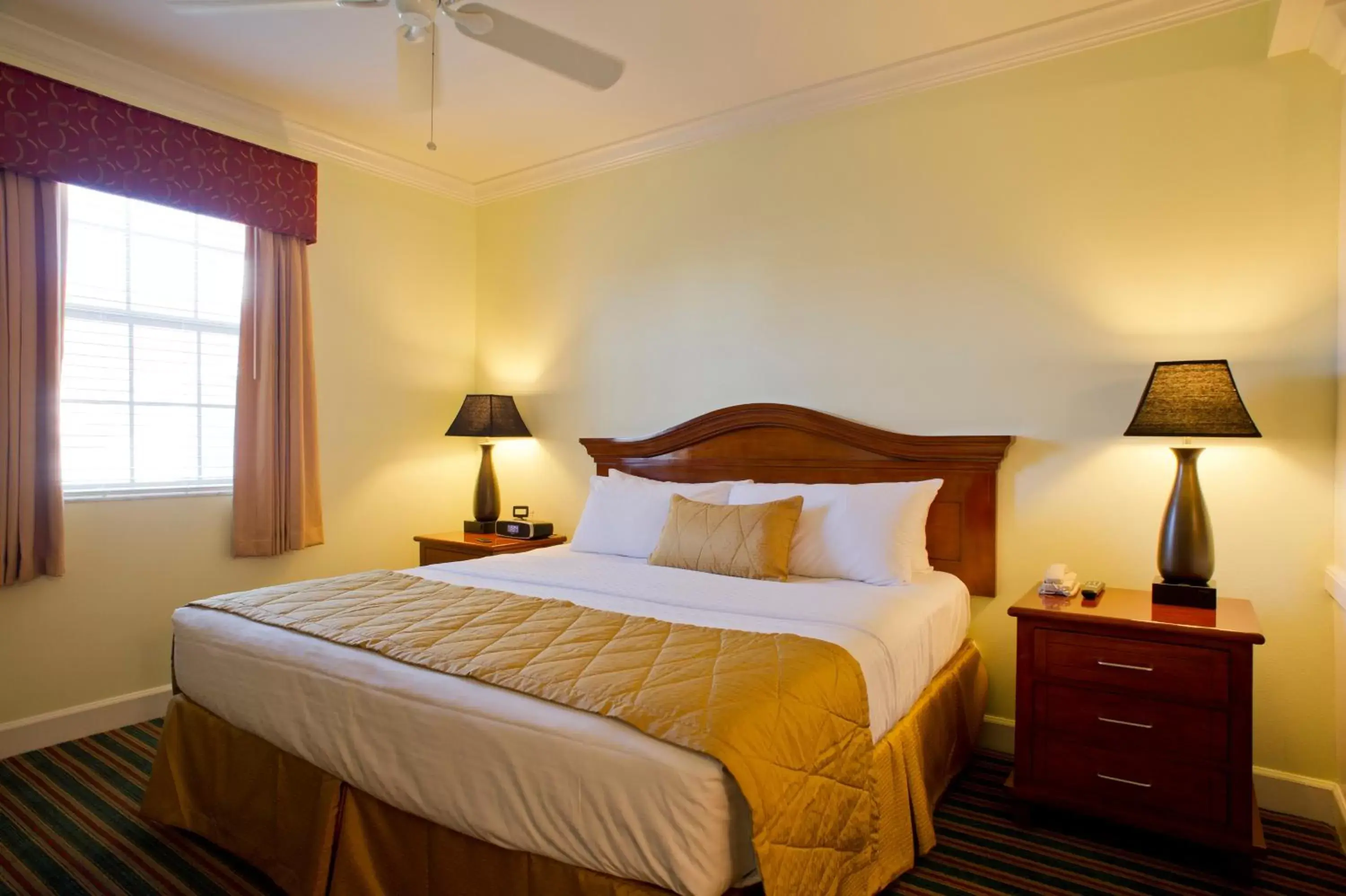 Bedroom, Bed in Grand Beach Resort