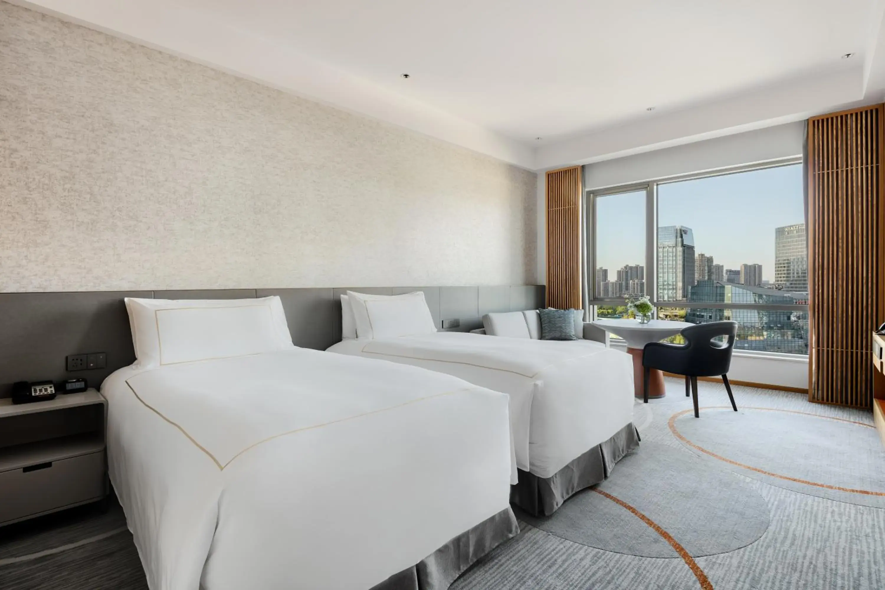 Bedroom, Bed in InterContinental Suzhou Hotel, an IHG Hotel