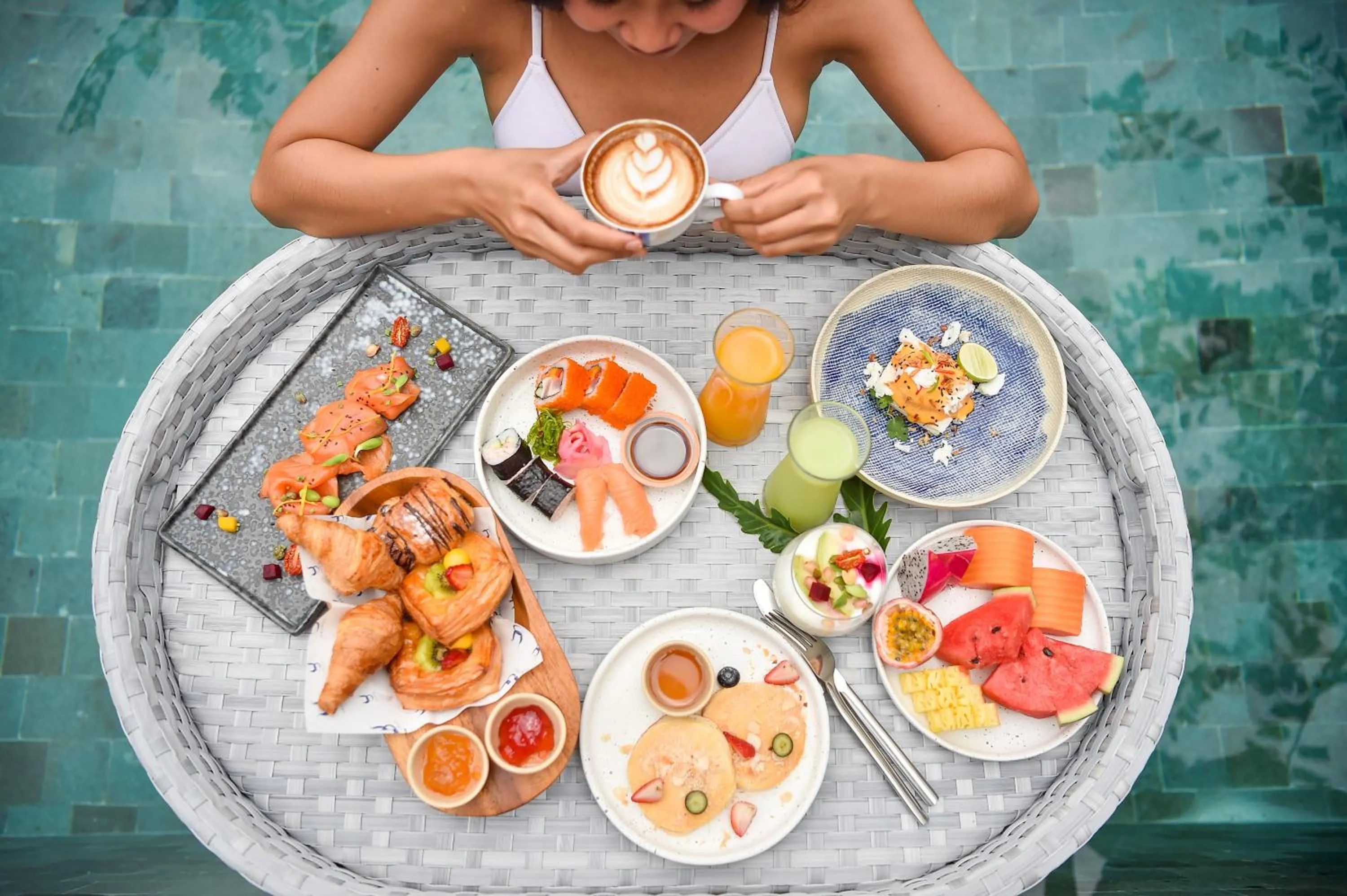 Food and drinks in Anantara Vacation Club Mai Khao Phuket