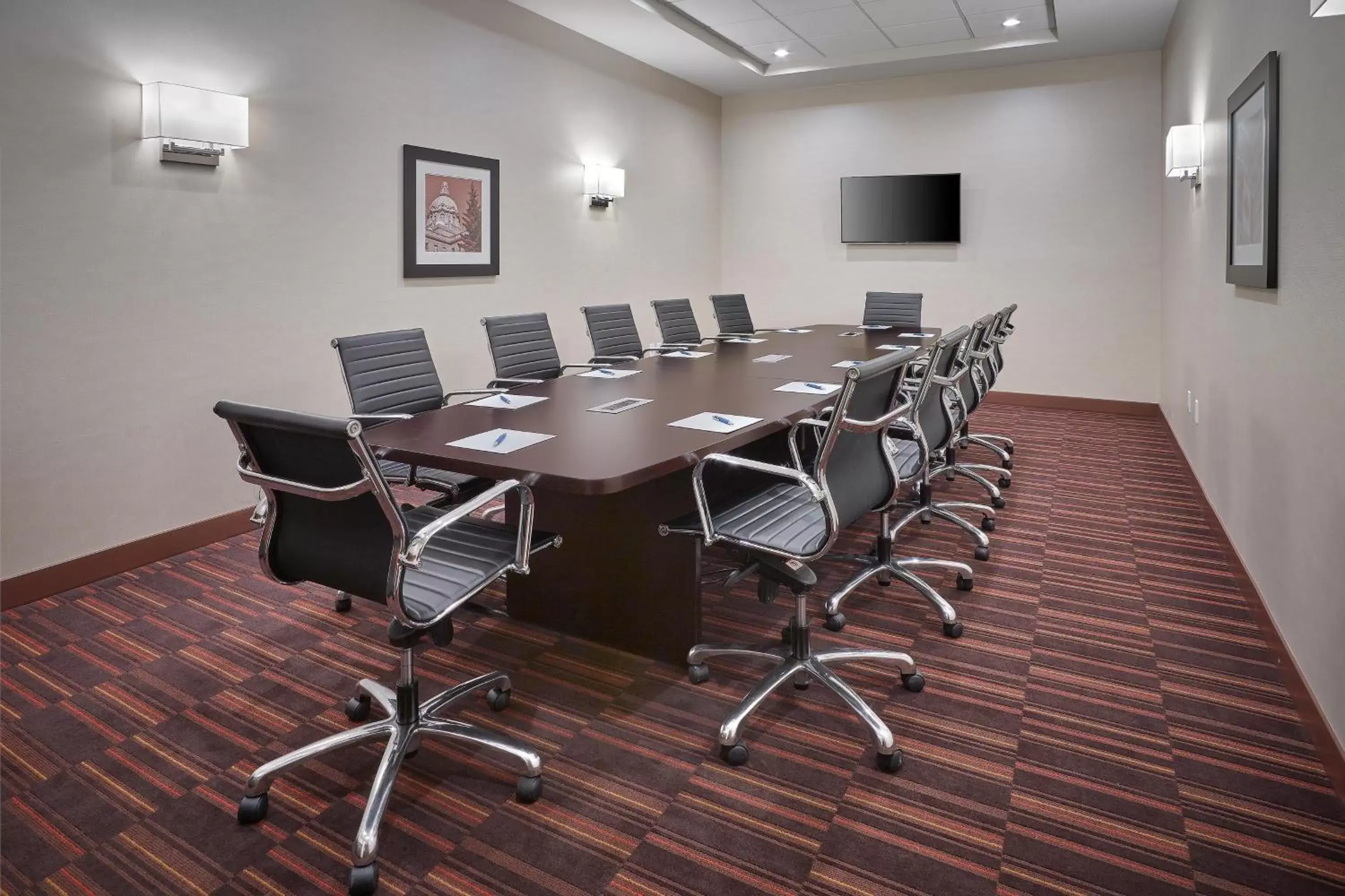 Meeting/conference room in Four Points by Sheraton Sherwood Park