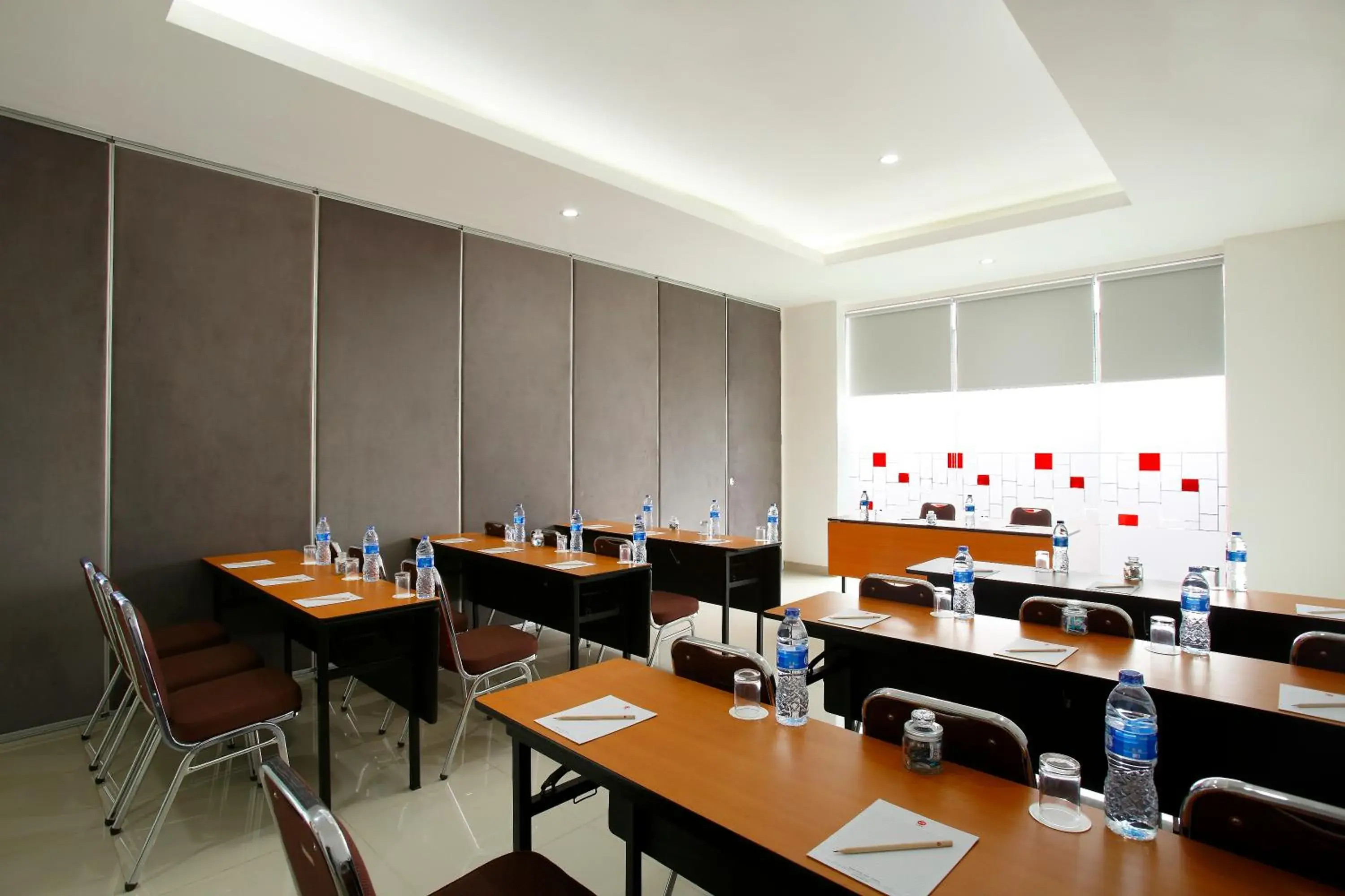 Meeting/conference room in Amaris Hotel Tebet