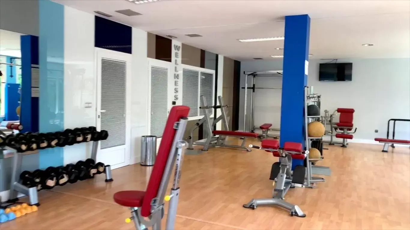 Fitness centre/facilities, Fitness Center/Facilities in Hotel Lasa Sport