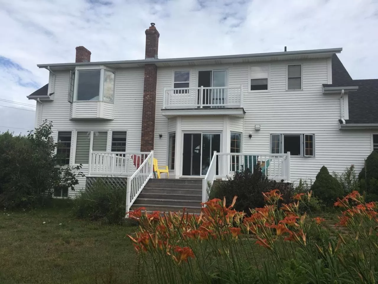 Property Building in Seaview White House