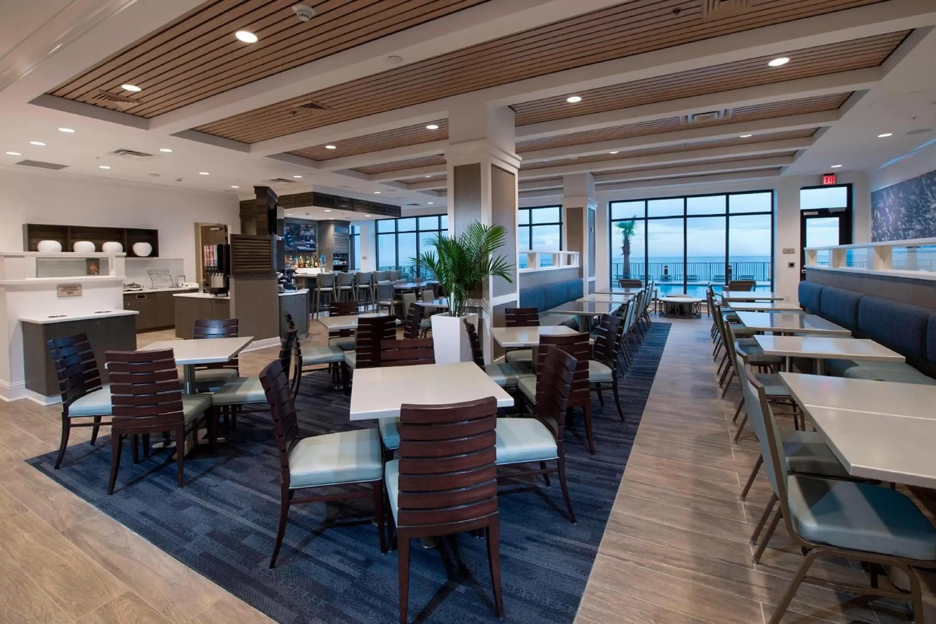 Breakfast, Restaurant/Places to Eat in SpringHill Suites by Marriott Navarre Beach