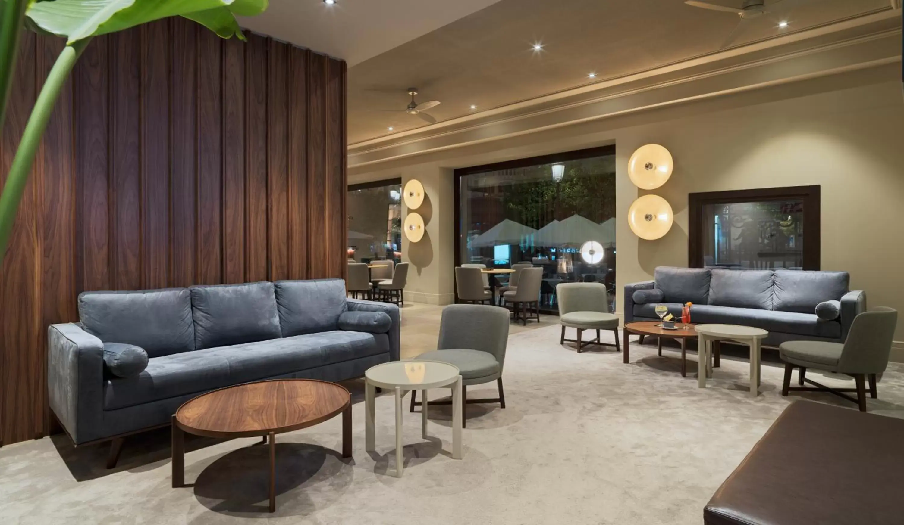 Living room in H10 Palacio Colomera Living room in H10 Palacio Colomera