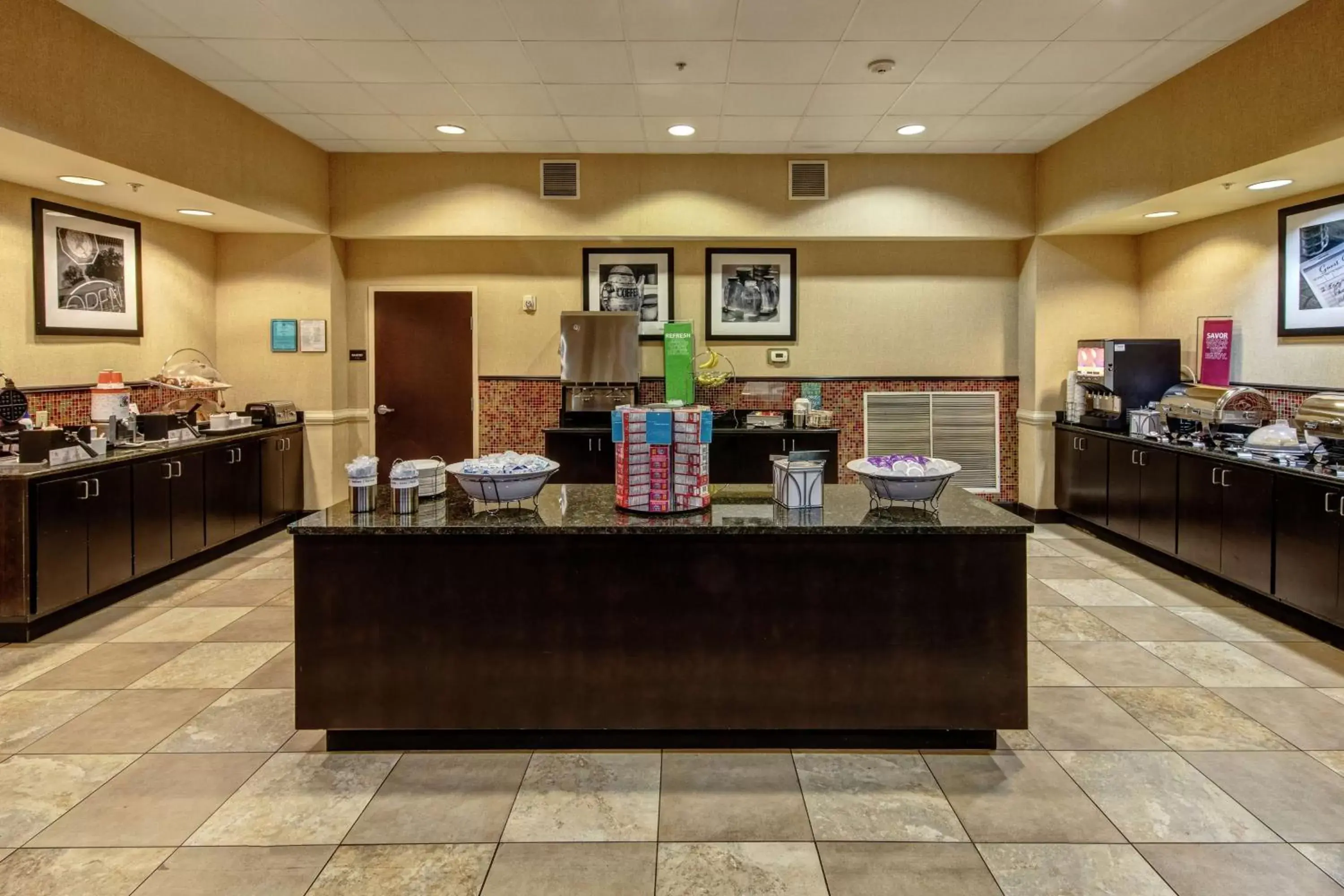 Breakfast, Restaurant/Places to Eat in Hampton Inn By Hilton Jacksonville