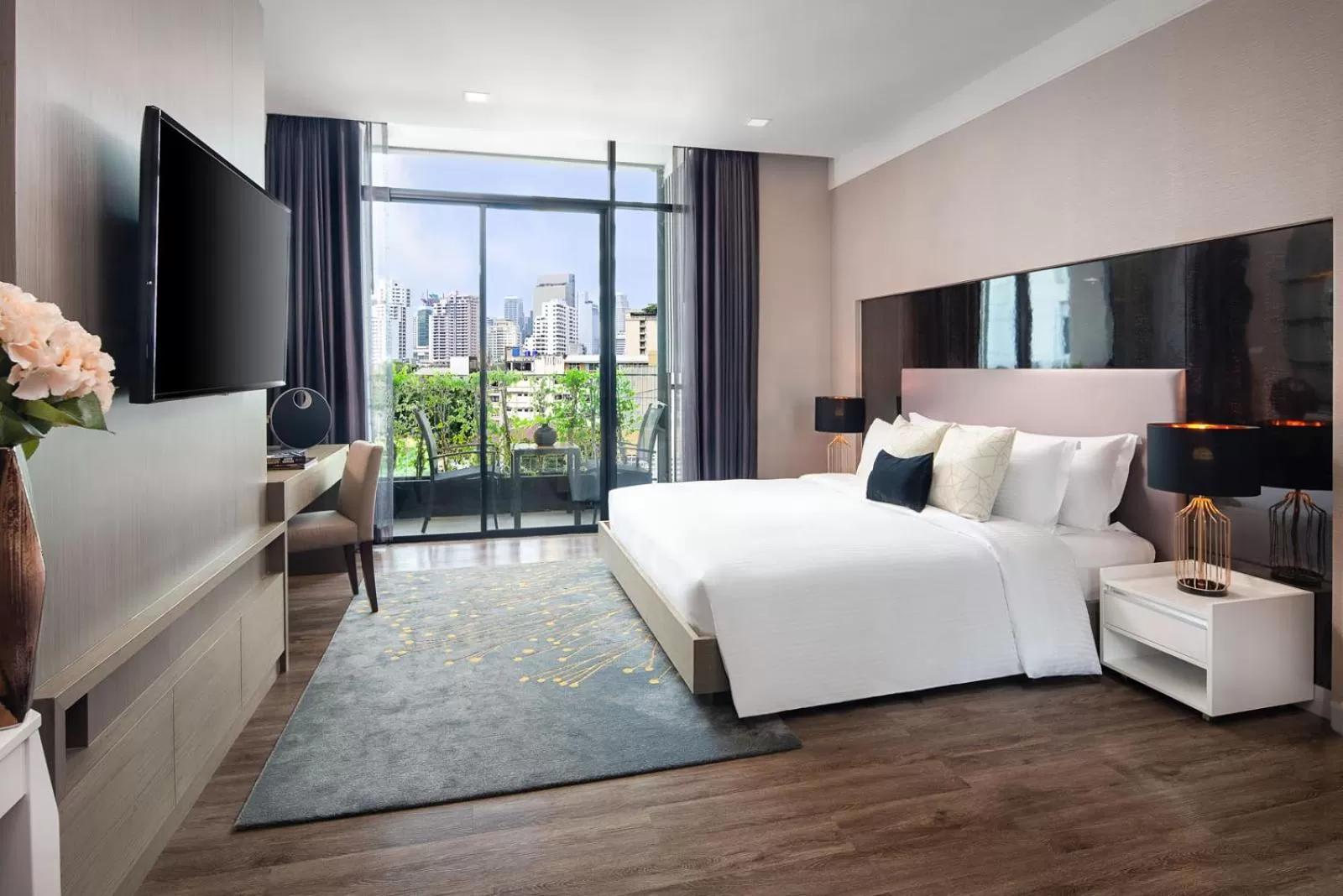 Bedroom in Novotel Suites Sukhumvit 39