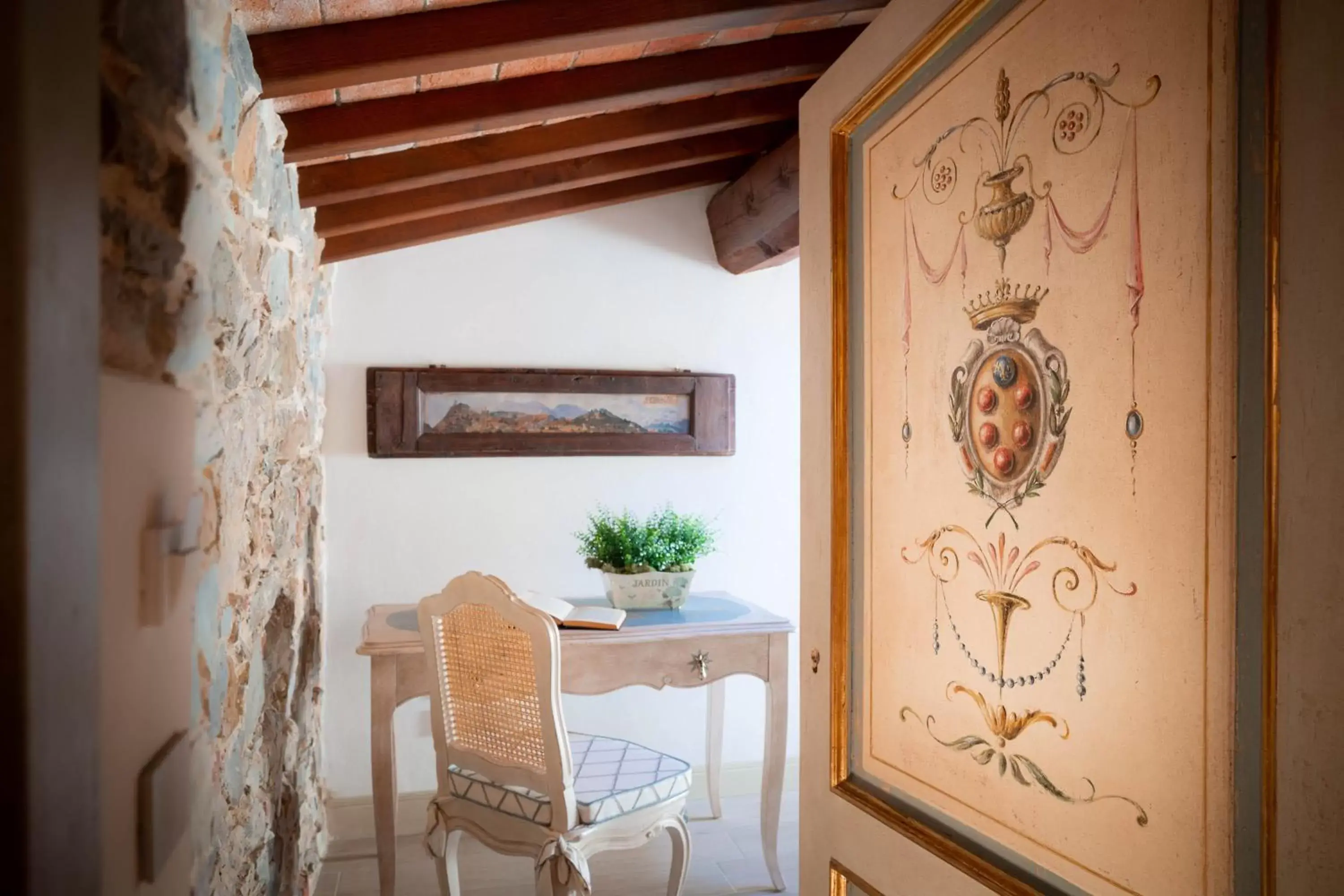 Decorative detail, Dining Area in Agri Resort & SPA Le Colline del Paradiso
