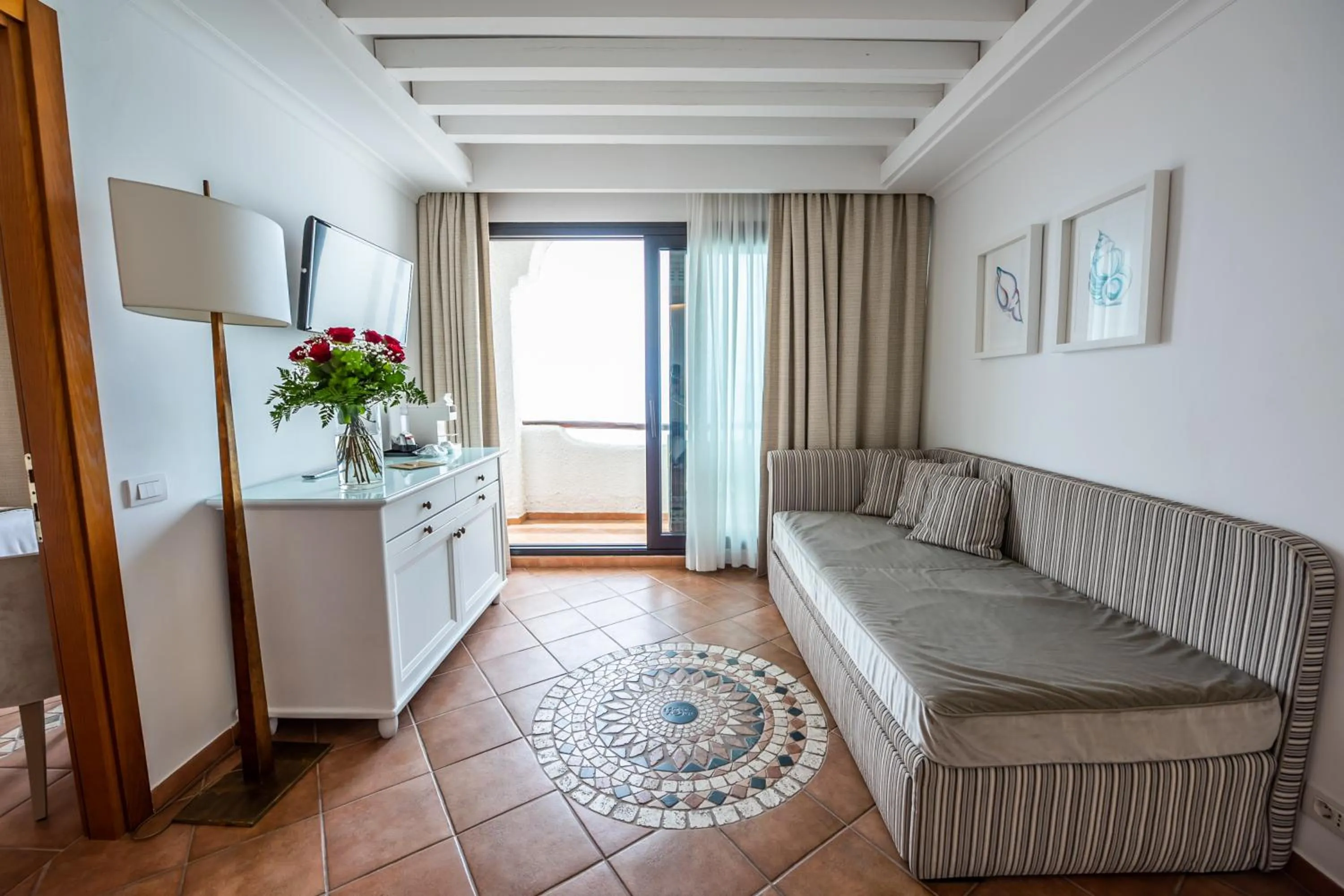 Living room, Bed in Hotel Oasi Di Kufra