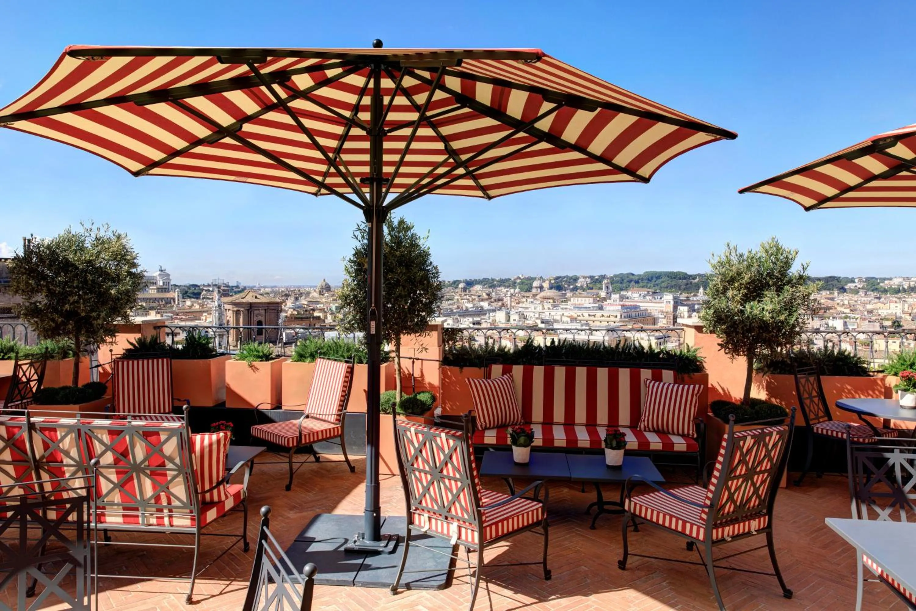 Nightclub / DJ in Rocco Forte Hotel De La Ville